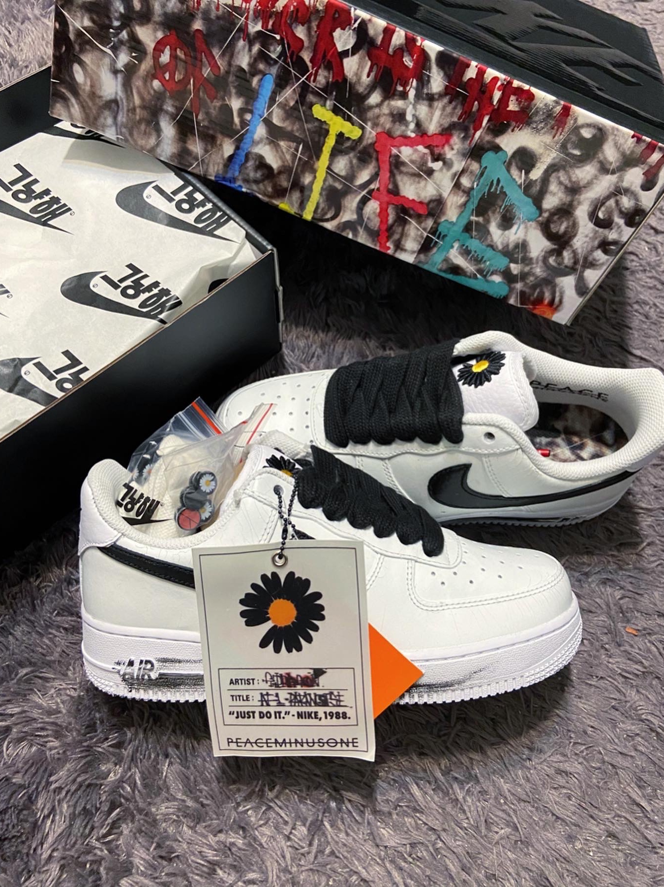 Nike x Peaceminusone Air Force 1 Low Para-Noise 2.0 착용 스타일 - 2