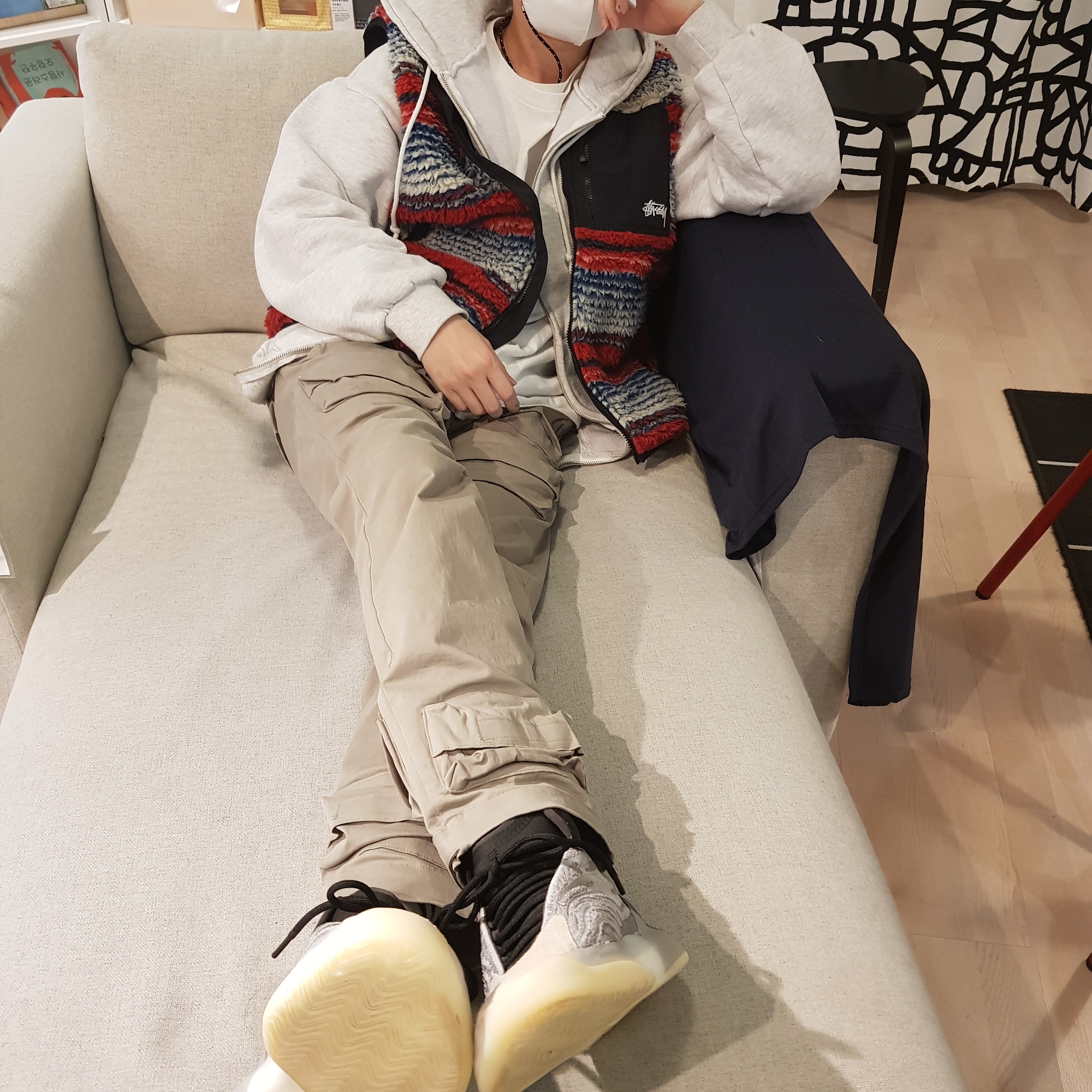 Adidas Yeezy QNTM Lifestyle 착용 스타일