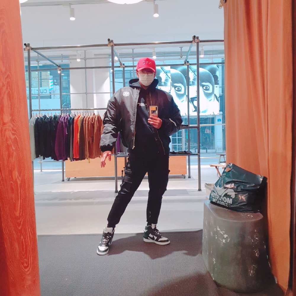 KREAM 프로필 이미지