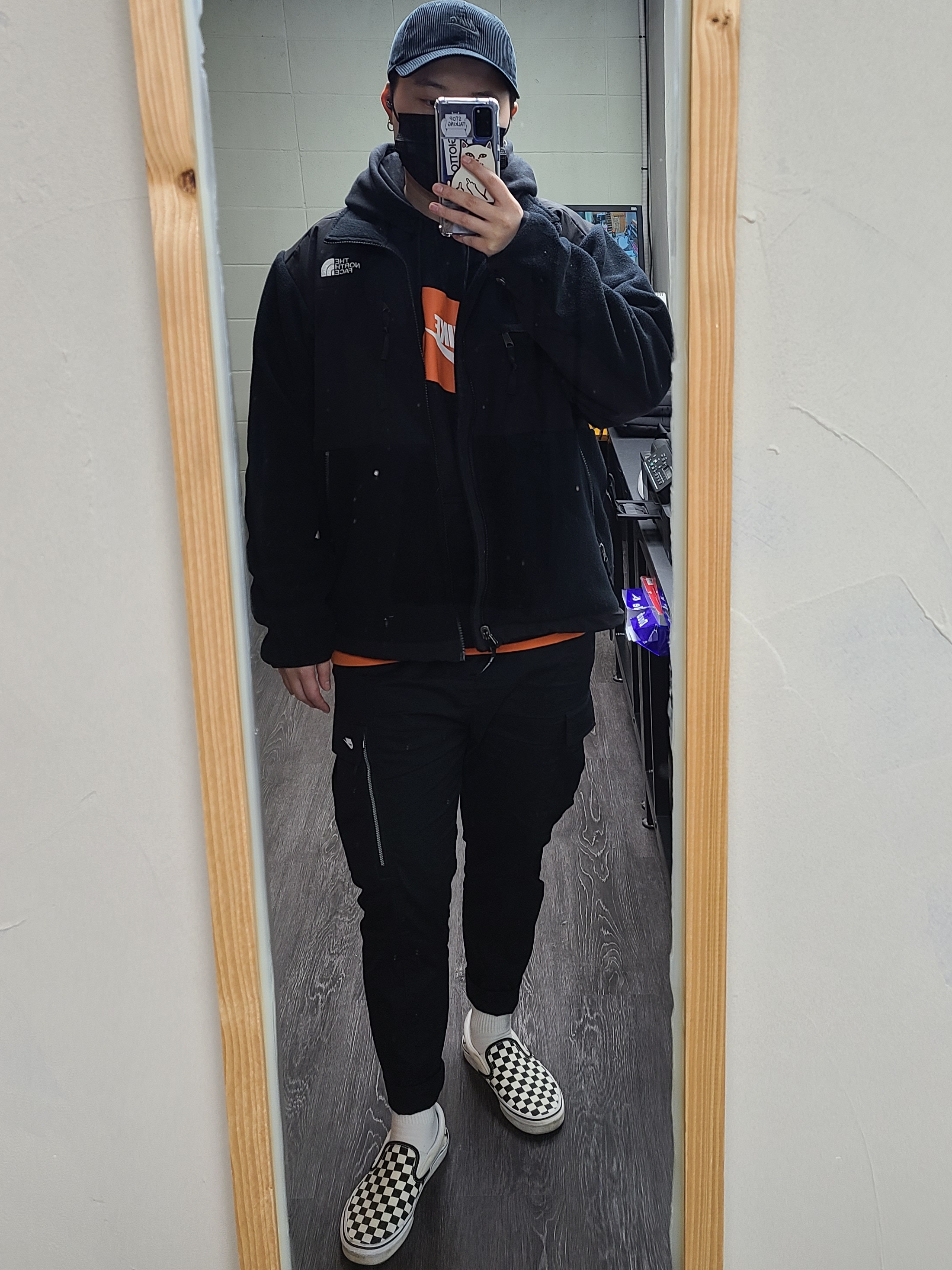 Nike Heritage 86 Corduroy Cap Black 착용 스타일
