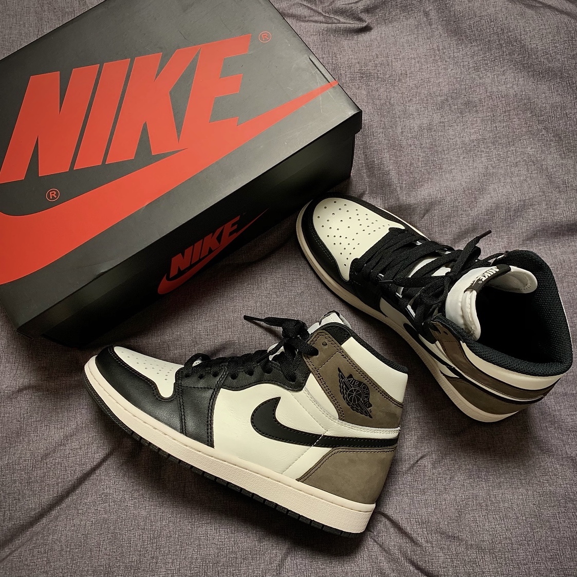 Jordan 1 Retro High OG Black Mocha 착용 스타일