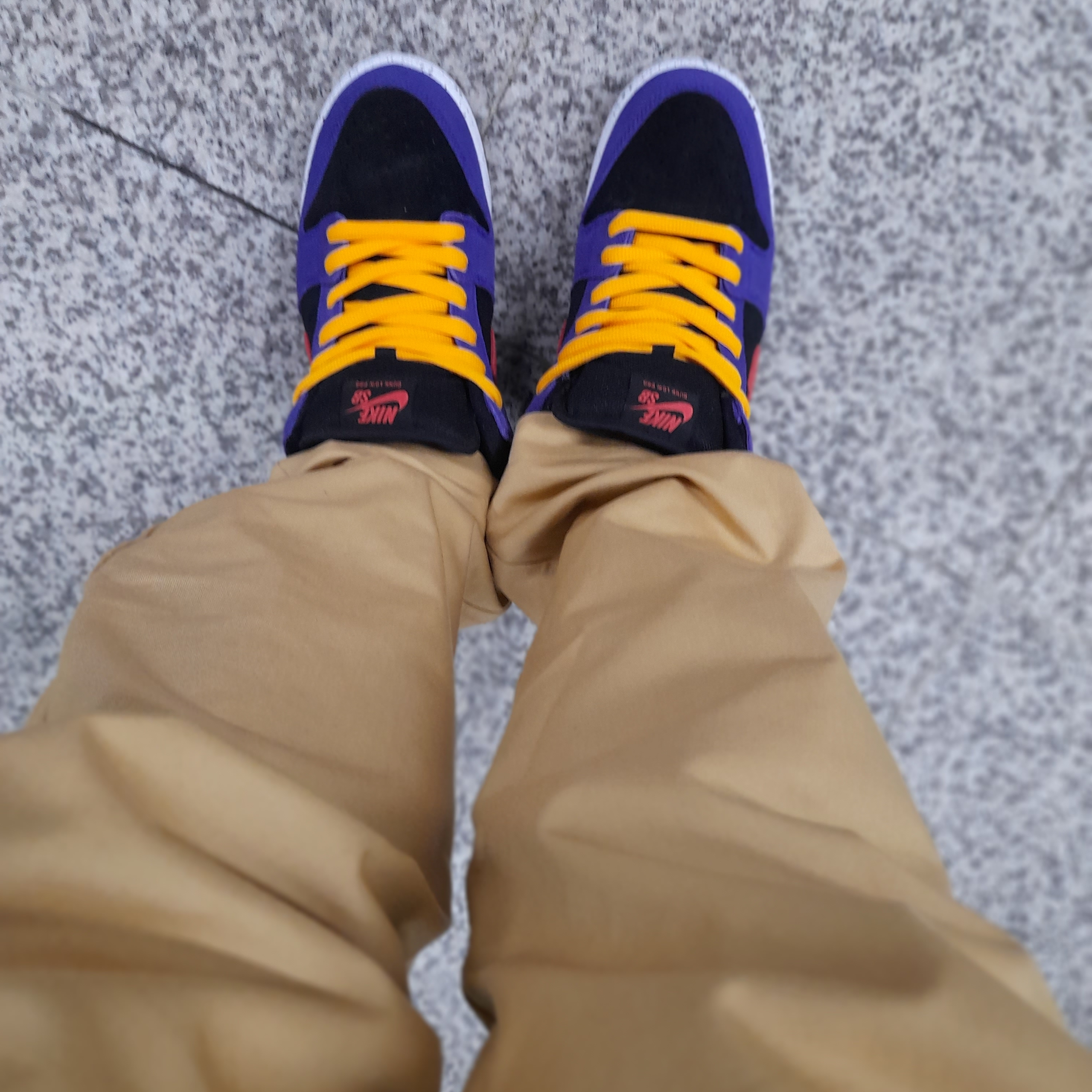 Nike SB Dunk Low Pro Trail 착용 스타일 - 2