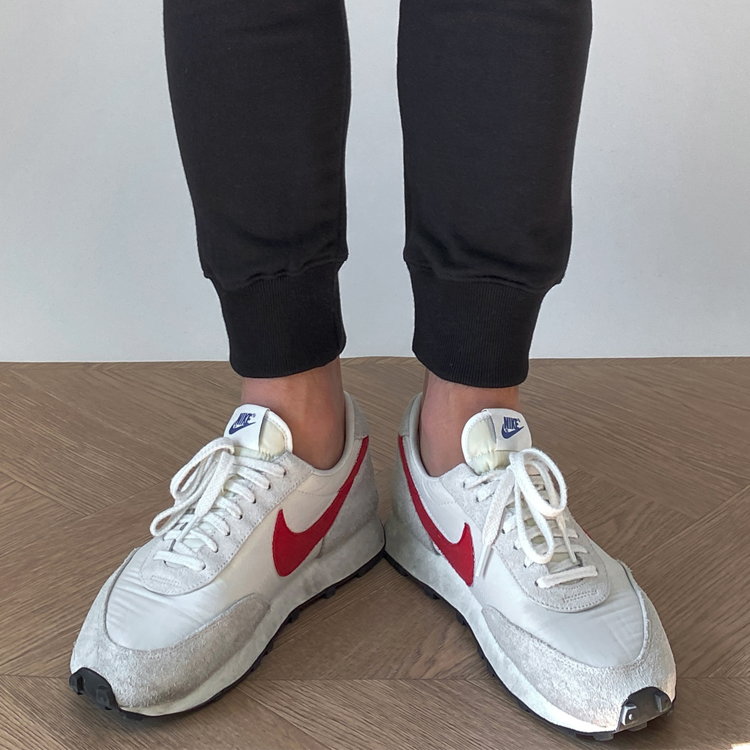Nike Daybreak SP White University Red 착용 스타일 - 5