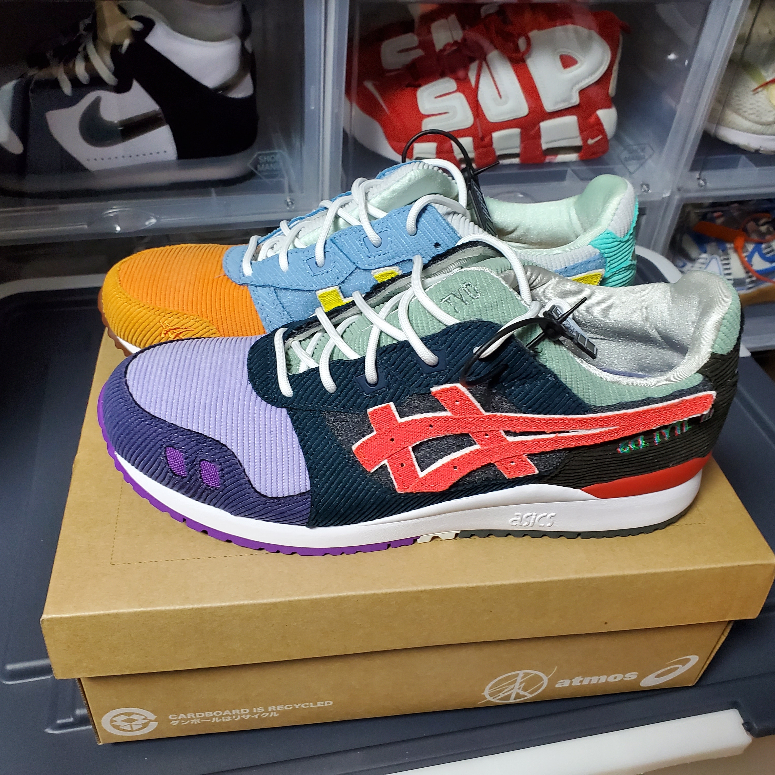 Asics x Atmos x Sean Wotherspoon Gel-Lyte III OG Corduroy 착용 스타일 - 1