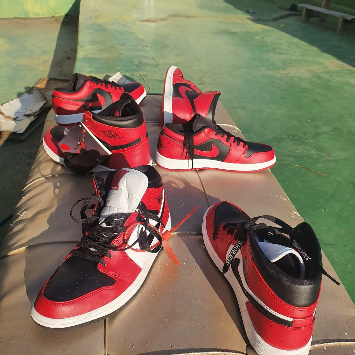 Jordan 1 Mid Chicago Black Toe, Jordan 1 High 85 Varsity Red 착용 스타일