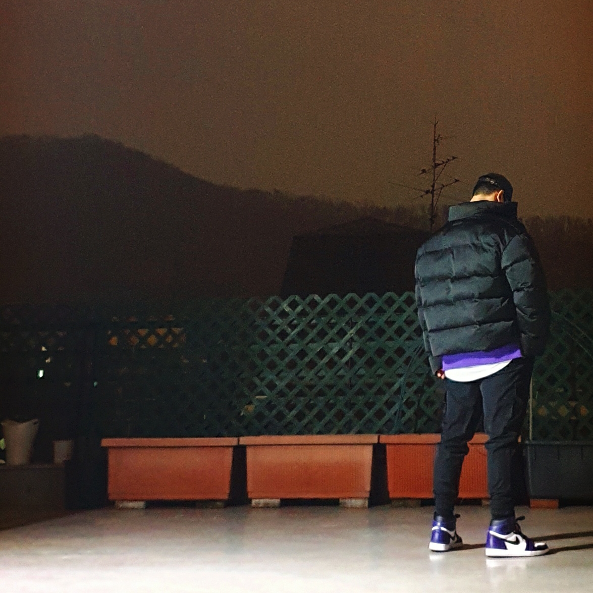 Jordan 1 Retro High OG Court Purple 2020 착용 스타일 - 3