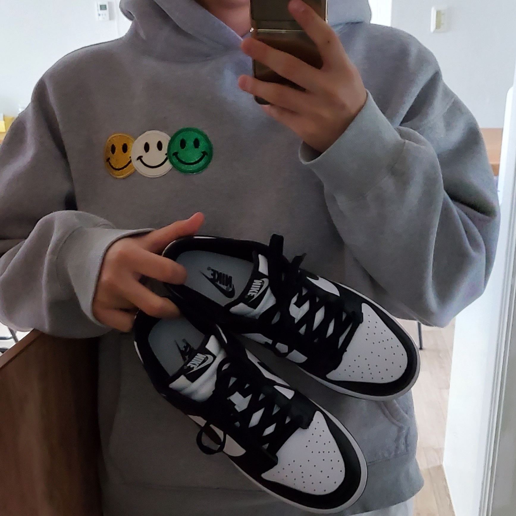 Nike Dunk Low Retro Black 착용 스타일