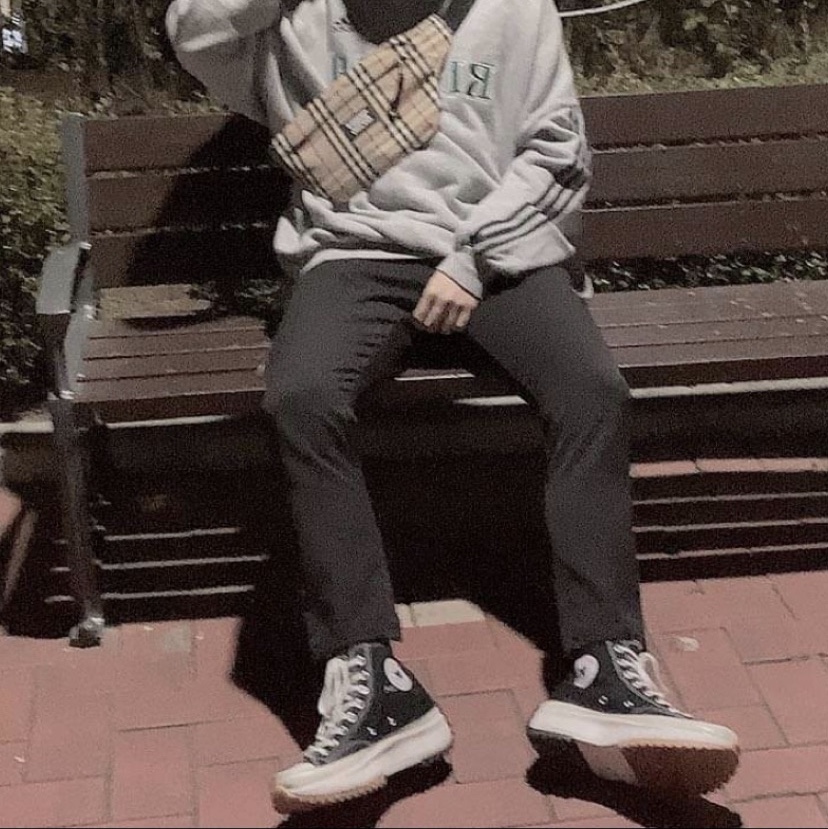 Converse x JW Anderson Run Star Hike Hi Black 착용 스타일