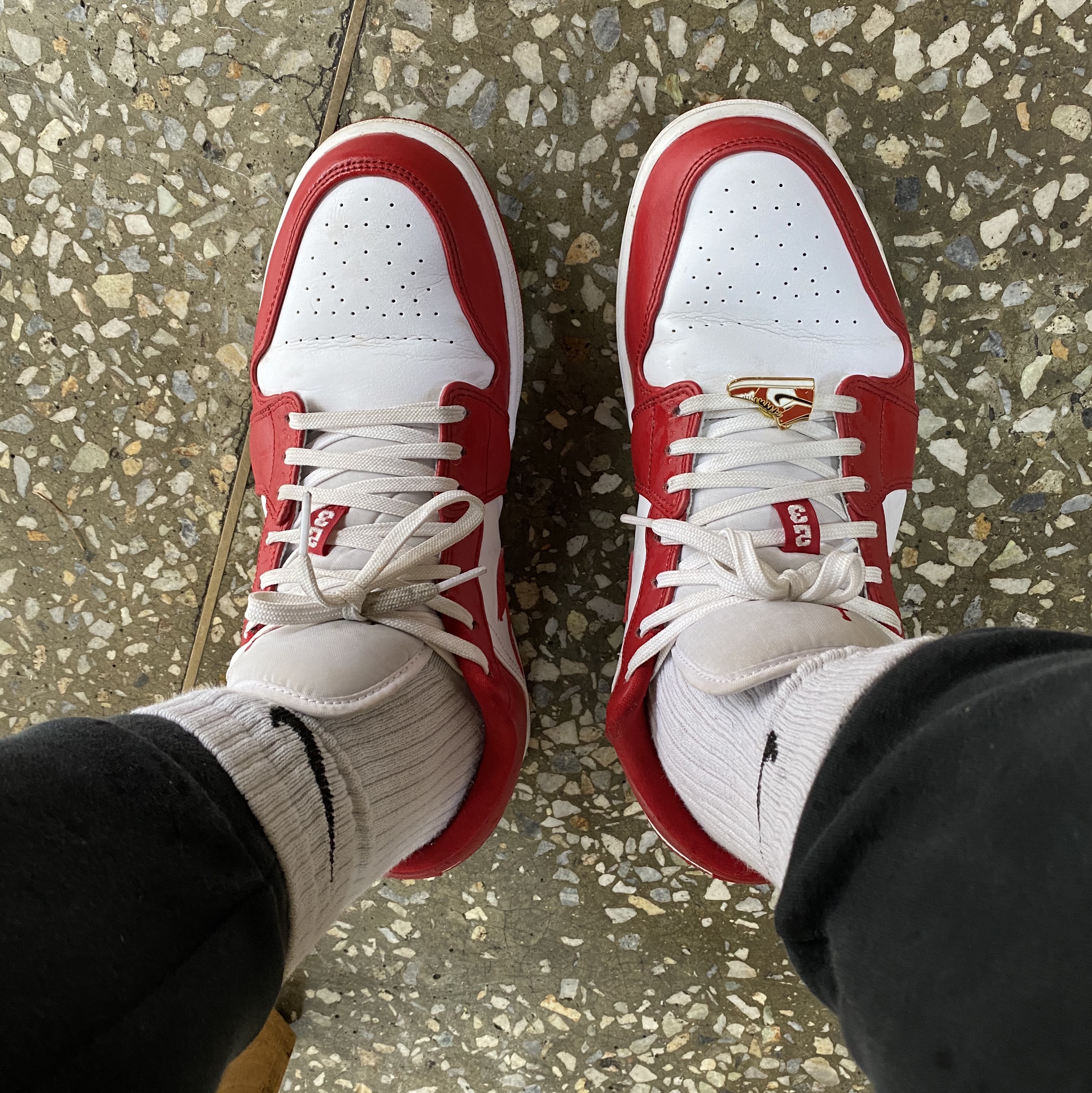 Jordan 1 Low Gym Red White 착용 스타일
