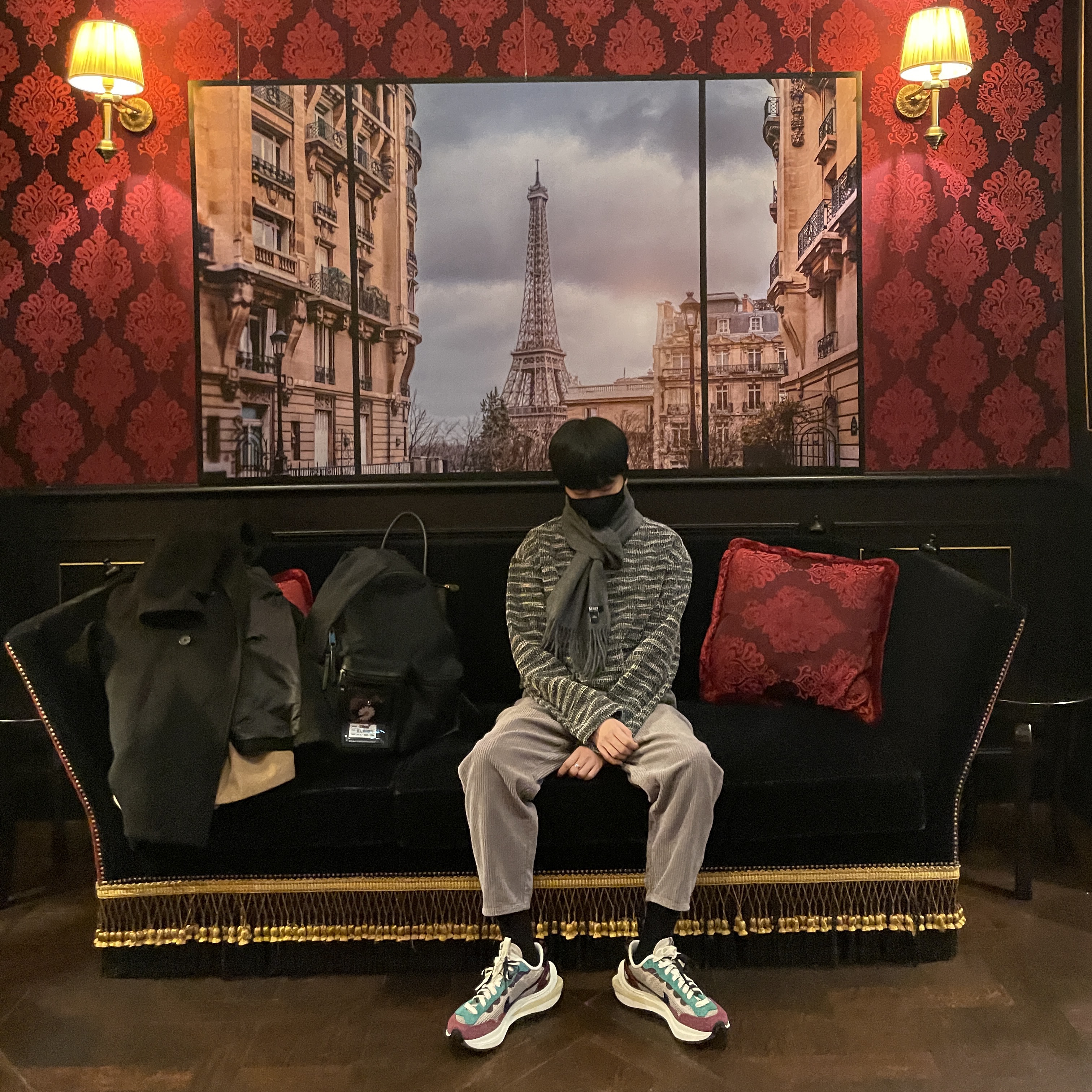 Nike x Sacai VaporWaffle String & Black Villain Red 착용 스타일 - 1