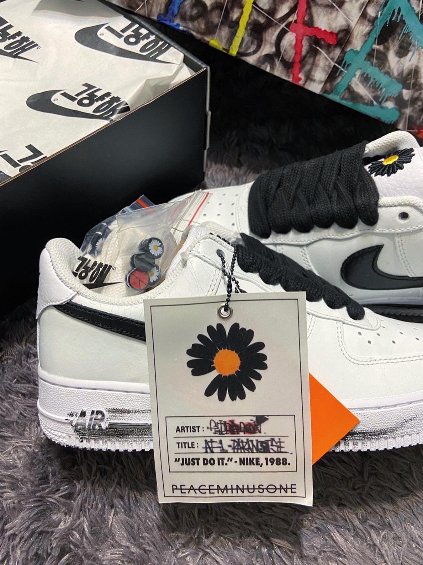 Nike x Peaceminusone Air Force 1 Low Para-Noise 2.0 착용 스타일 - 3