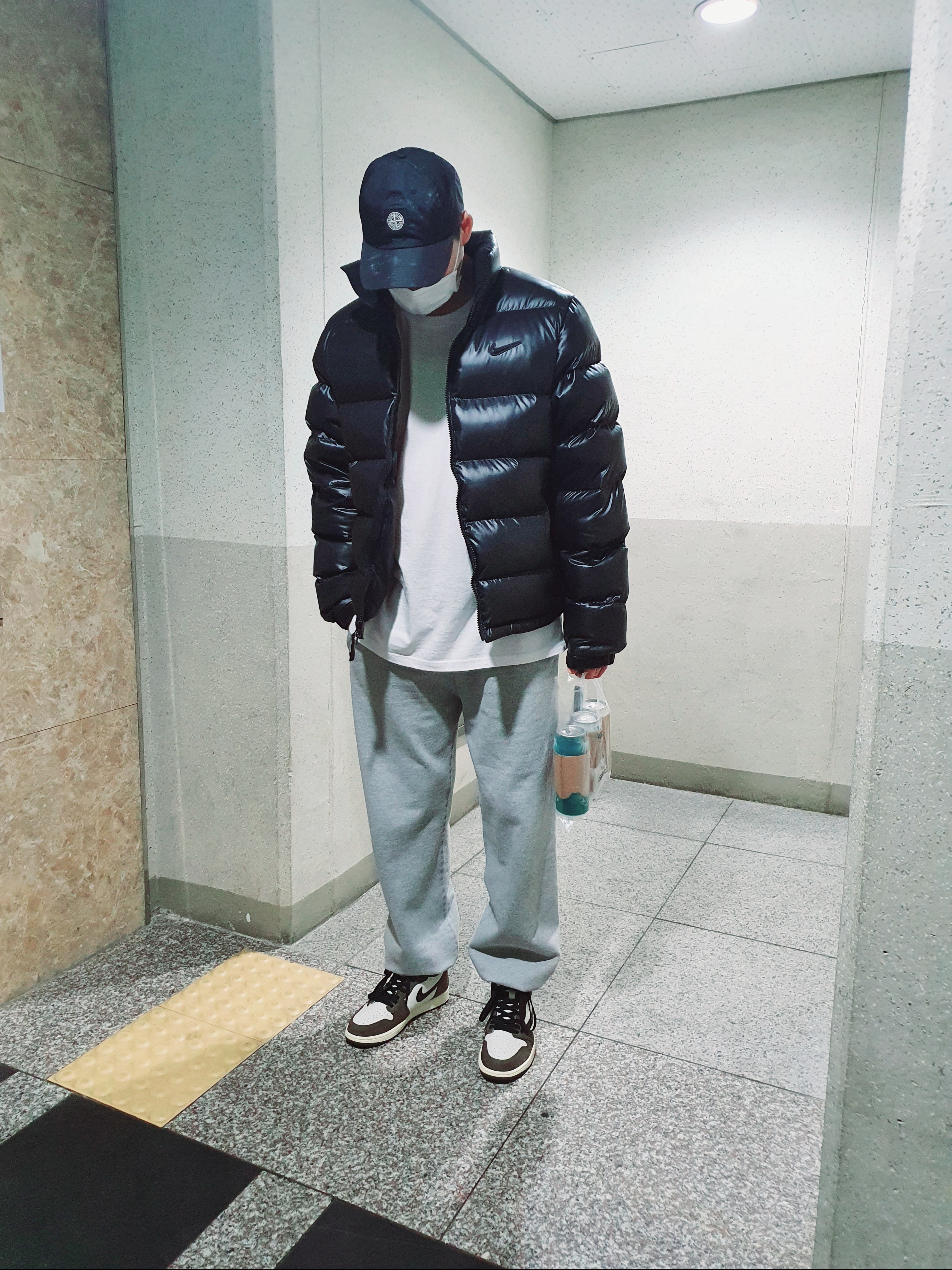 Nike x Drake Nocta Puffer Jacket Black - US/EU, Supreme x Stone Island Painted Camo Nylon 6-Panel Black - 20FW 착용 스타일
