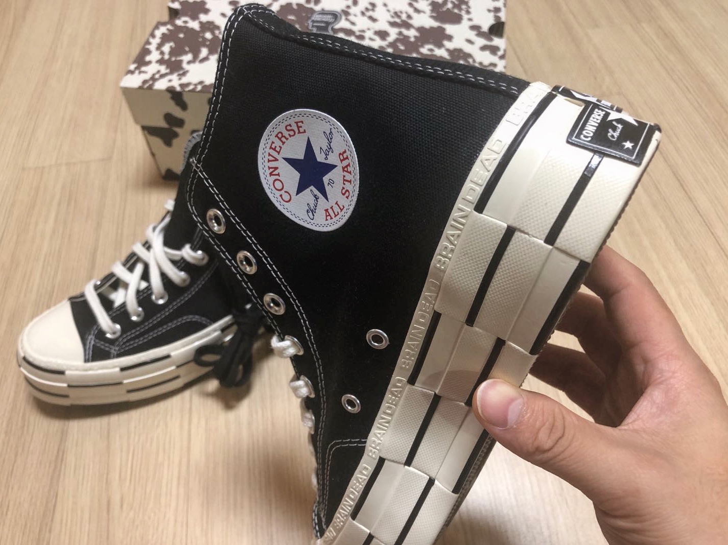 Converse x Brain Dead Chuck 70 Hi Black 착용 스타일 - 3