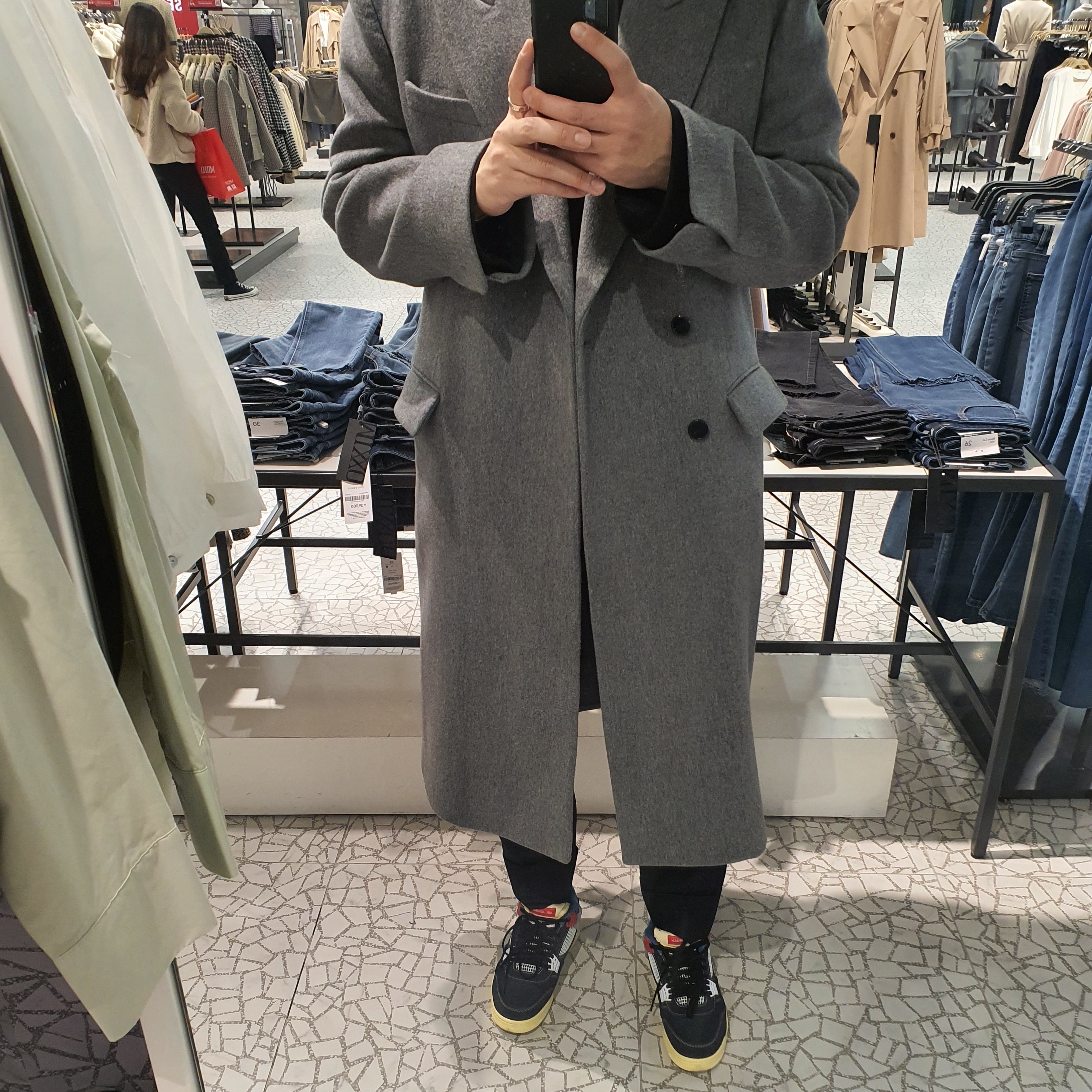 Jordan 4 x Union Retro Off Noir 착용 스타일