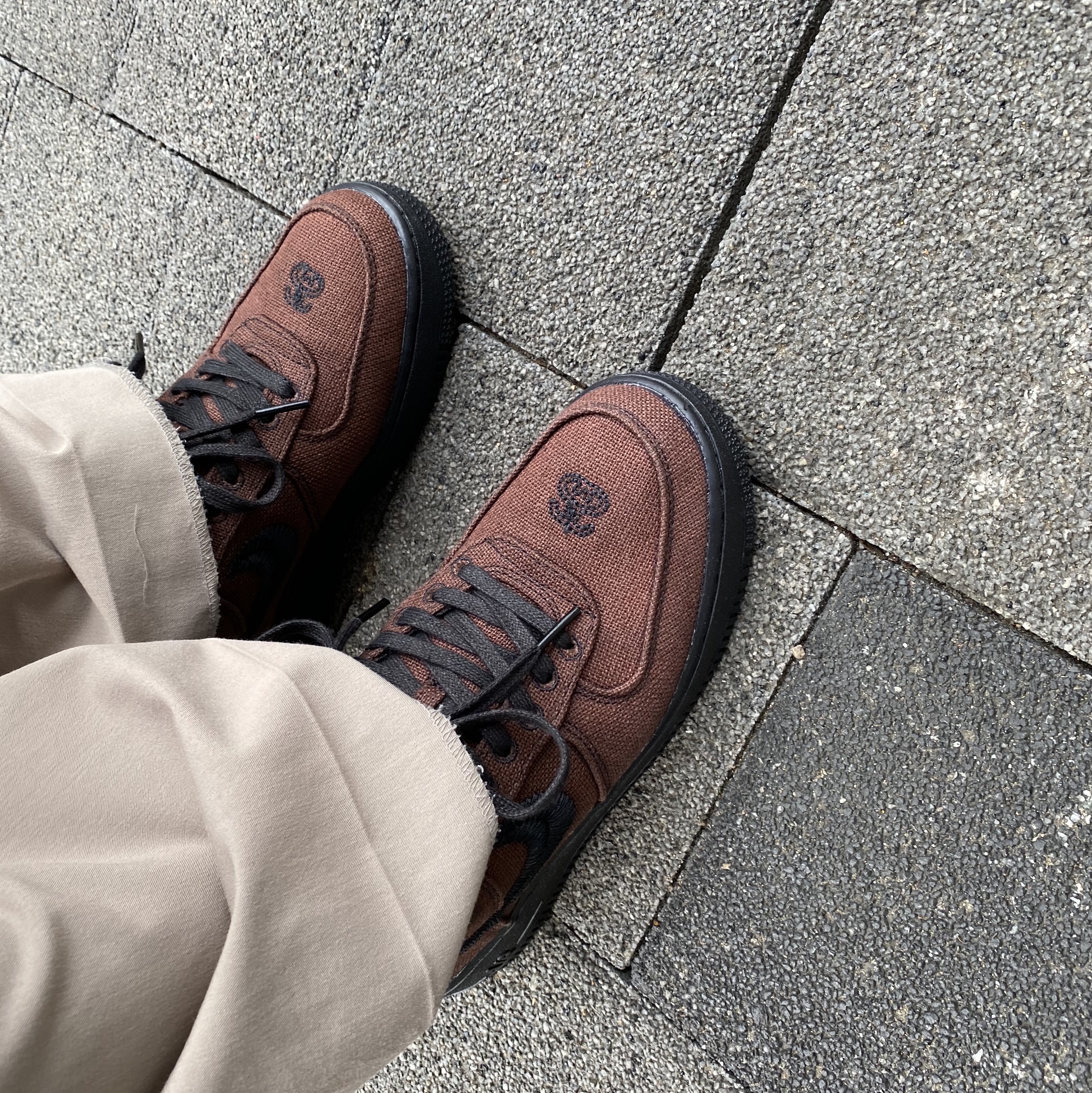 Nike x Stussy Air Force 1 Low Triple Black 착용 스타일