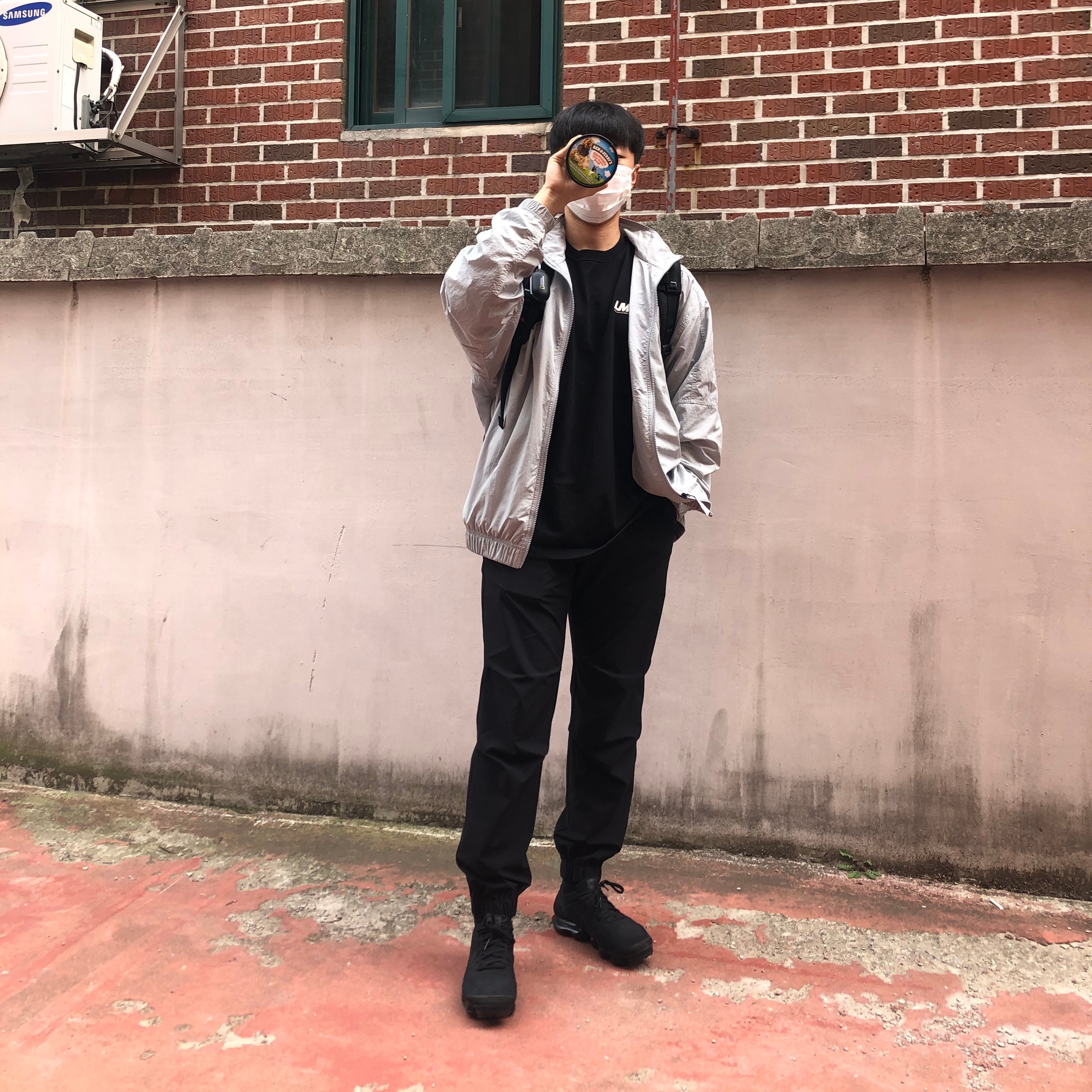 Nike Air VaporMax Triple Black 2.0 착용 스타일