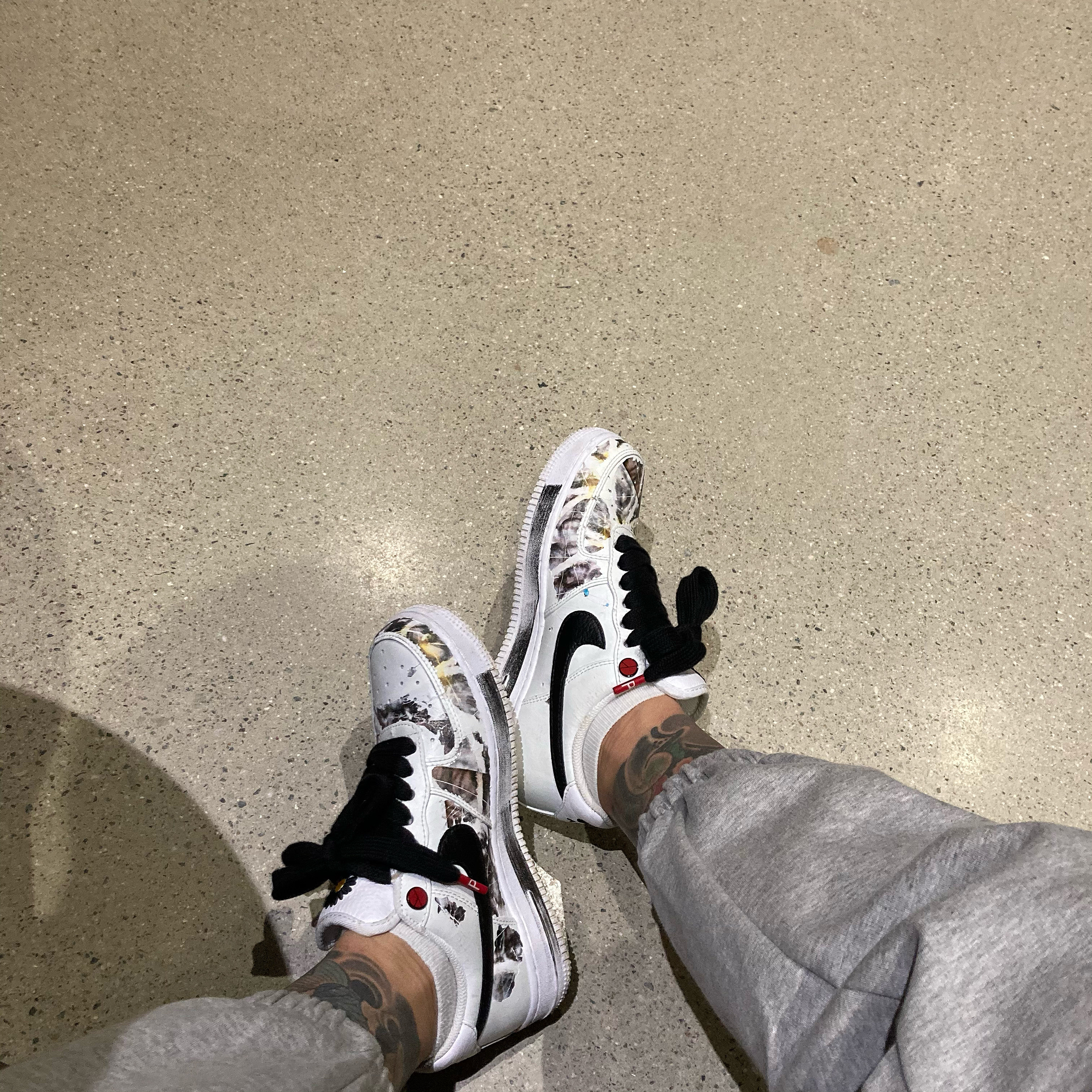 Nike x Peaceminusone Air Force 1 Low Para-Noise 2.0 착용 스타일