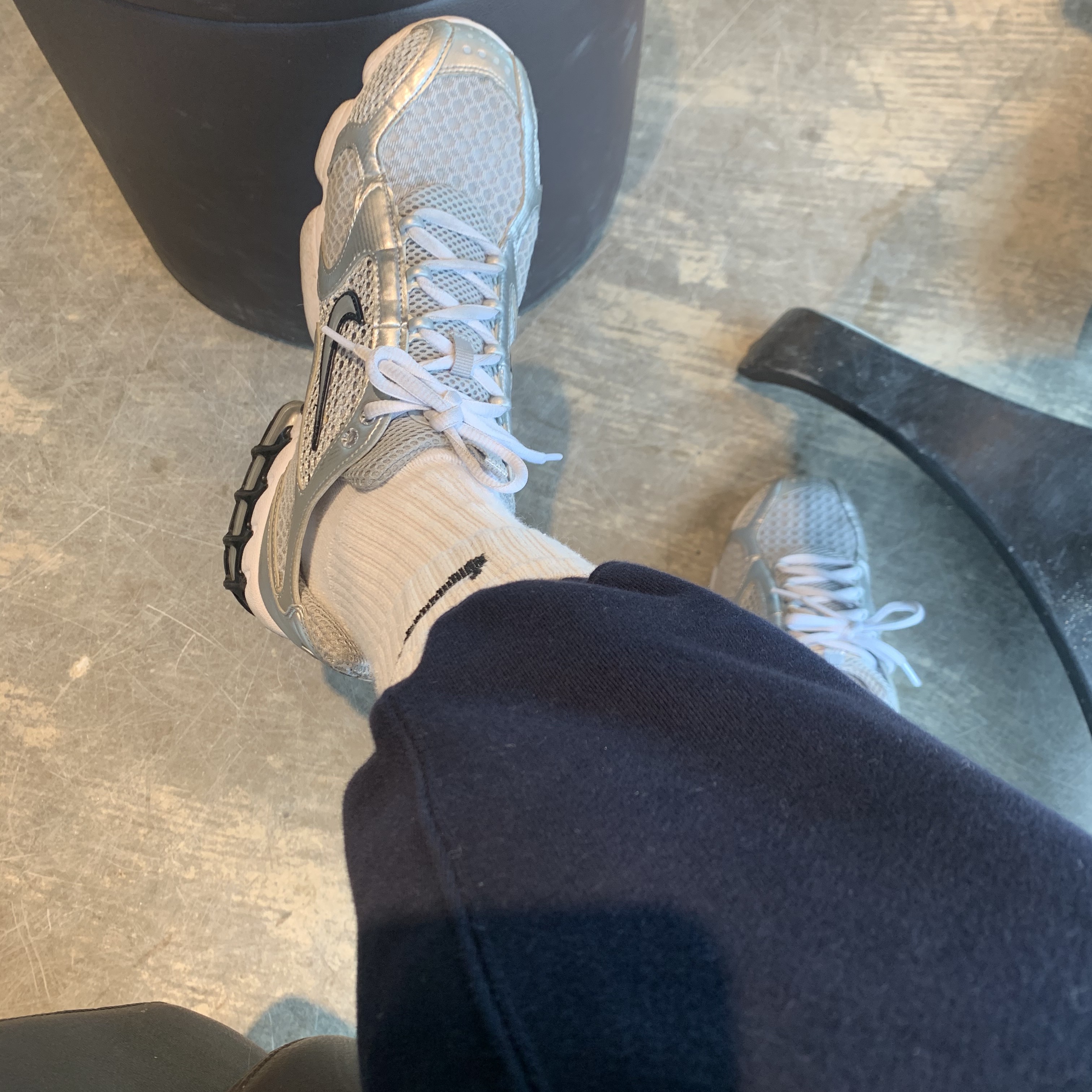Nike Air Zoom Spiridon Cage 2 Metallic Silver 착용 스타일