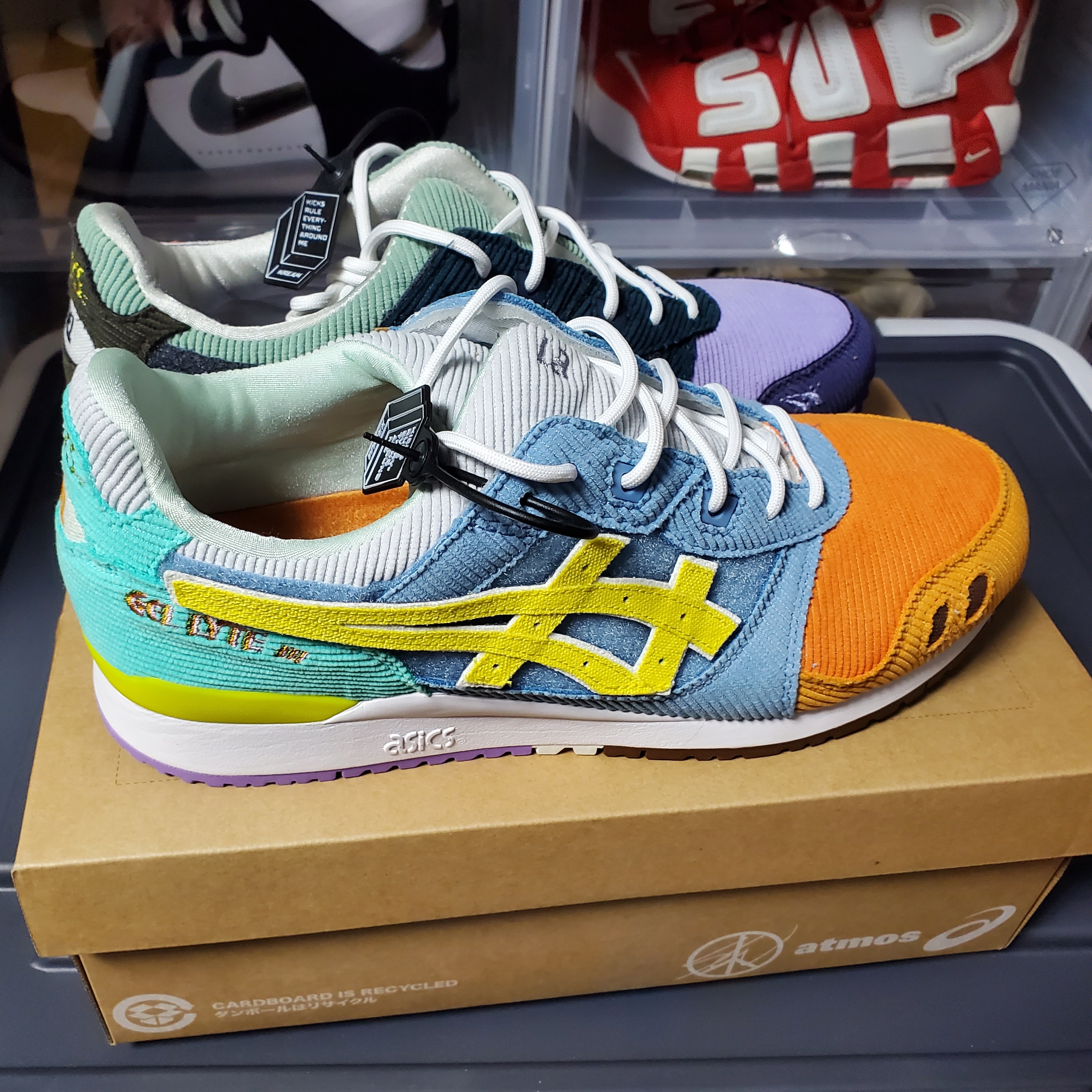 Asics x Atmos x Sean Wotherspoon Gel-Lyte III OG Corduroy 착용 스타일 - 2