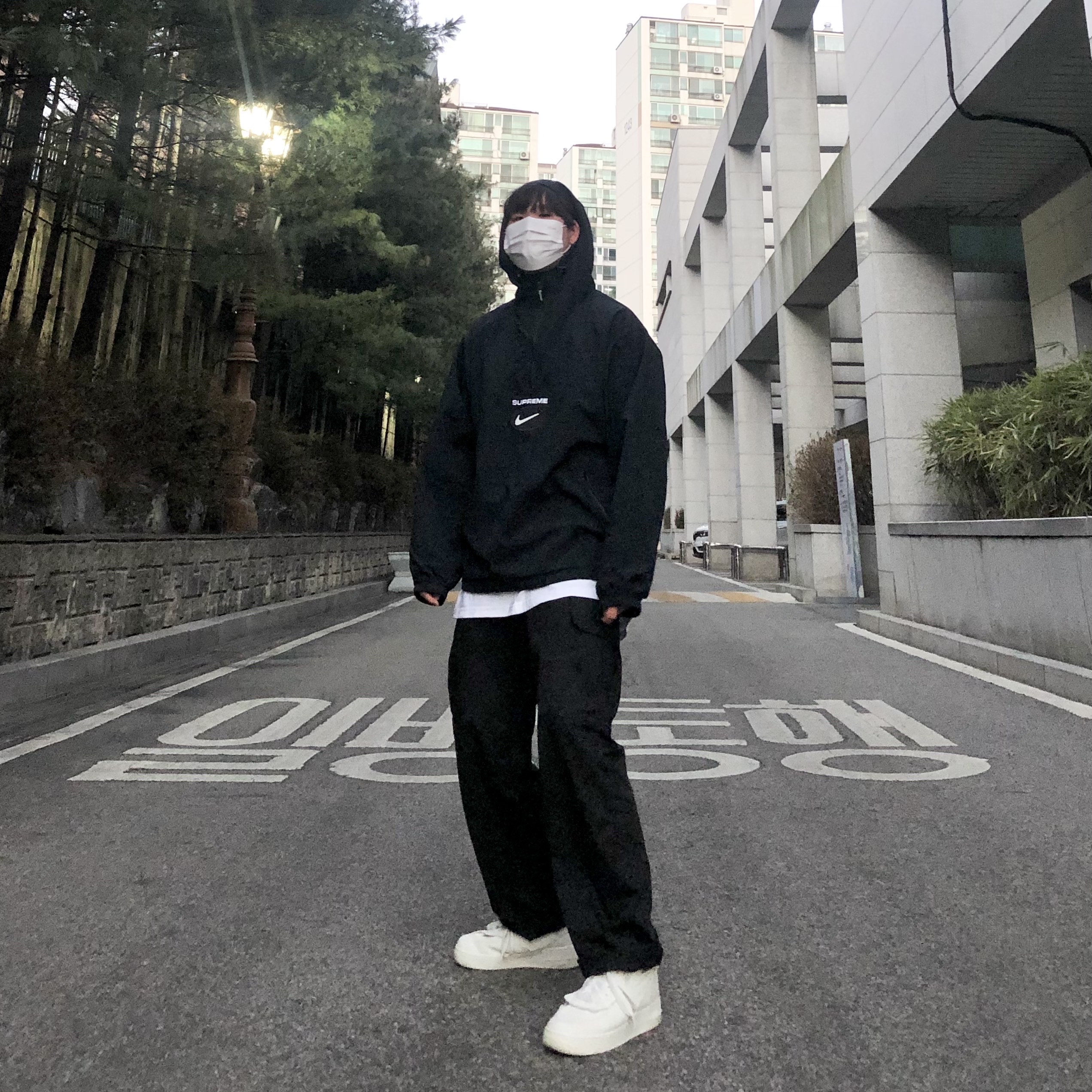 Supreme x Nike Jewel Reversible Ripstop Anorak Black - 20FW, Nike x Comme des Garcons Homme Plus Air Force Mid White 착용 스타일