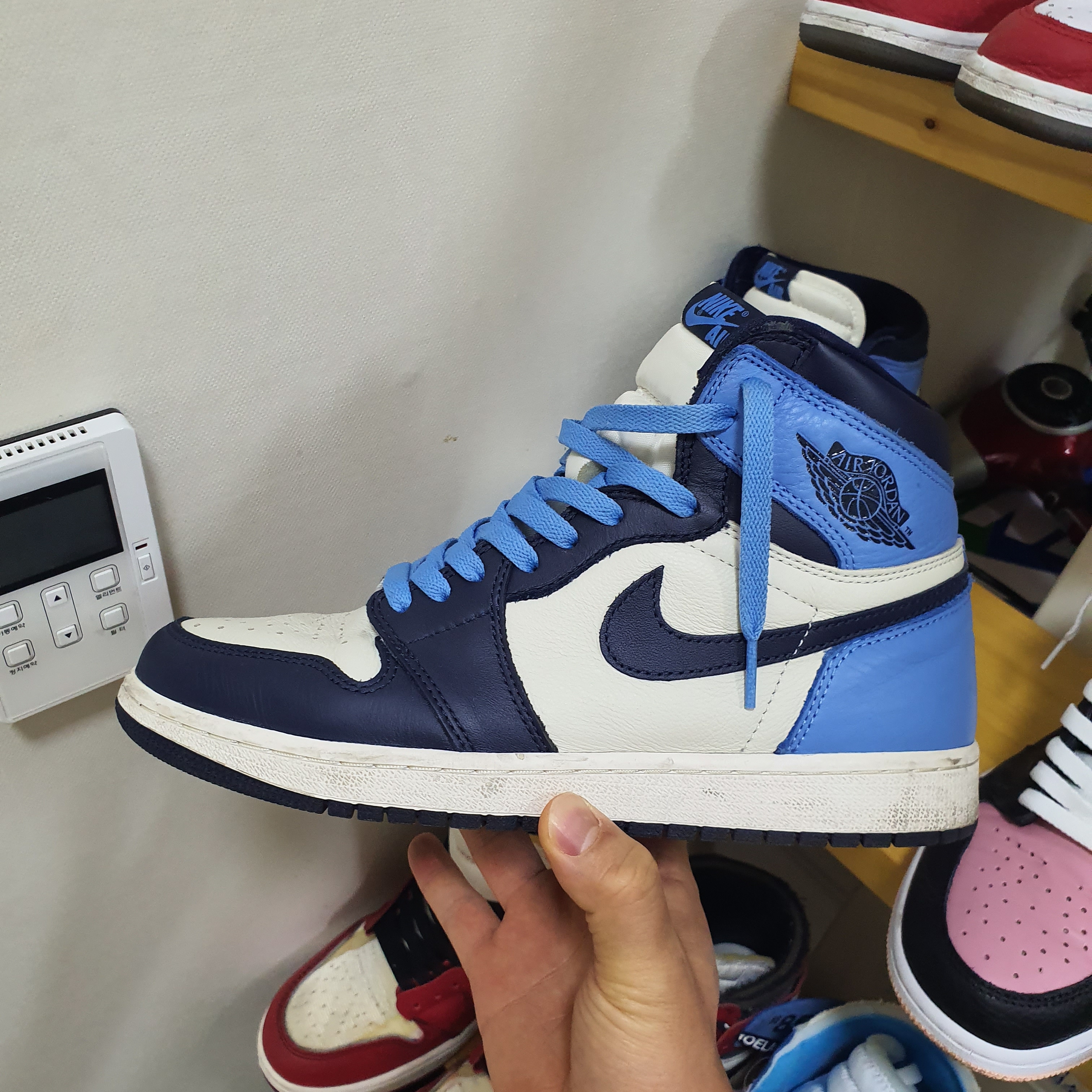 Jordan 1 Retro High Obsidian UNC 착용 스타일