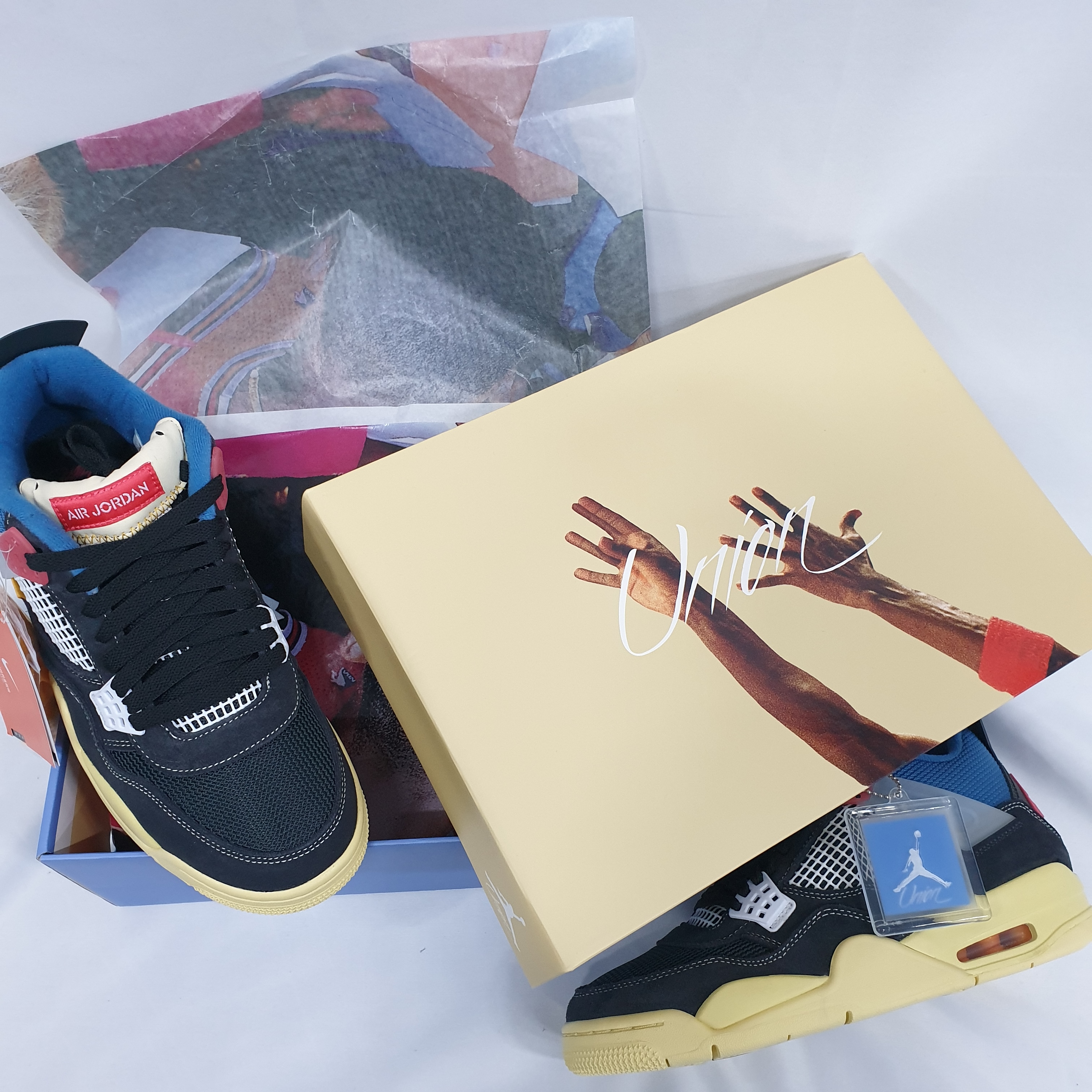 Jordan 4 x Union Retro Off Noir 착용 스타일