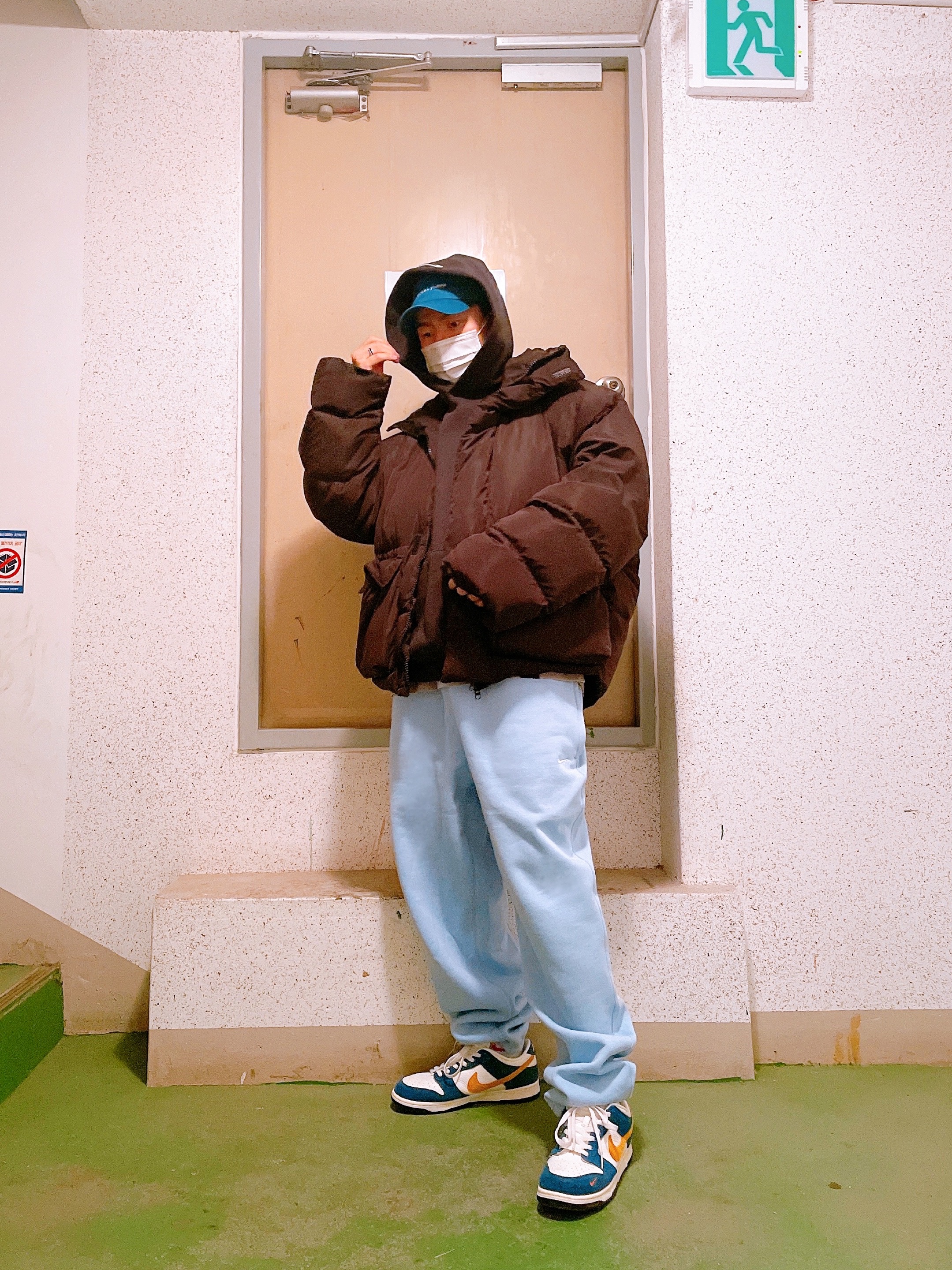 Nike x Kasina Dunk Low 80's Bus 착용 스타일
