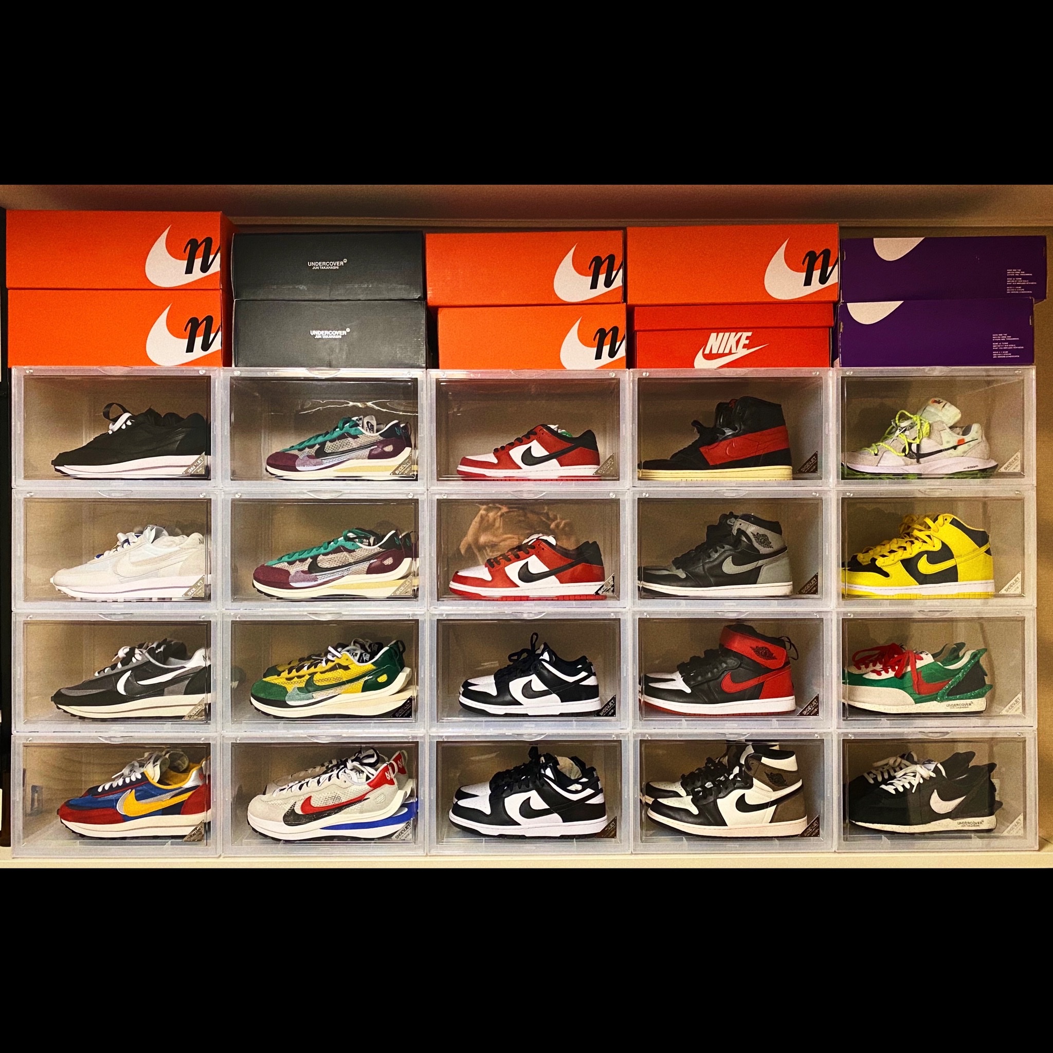 Jordan 1 Retro High OG Black Mocha, Nike SB Dunk Low Pro Chicago 착용 스타일