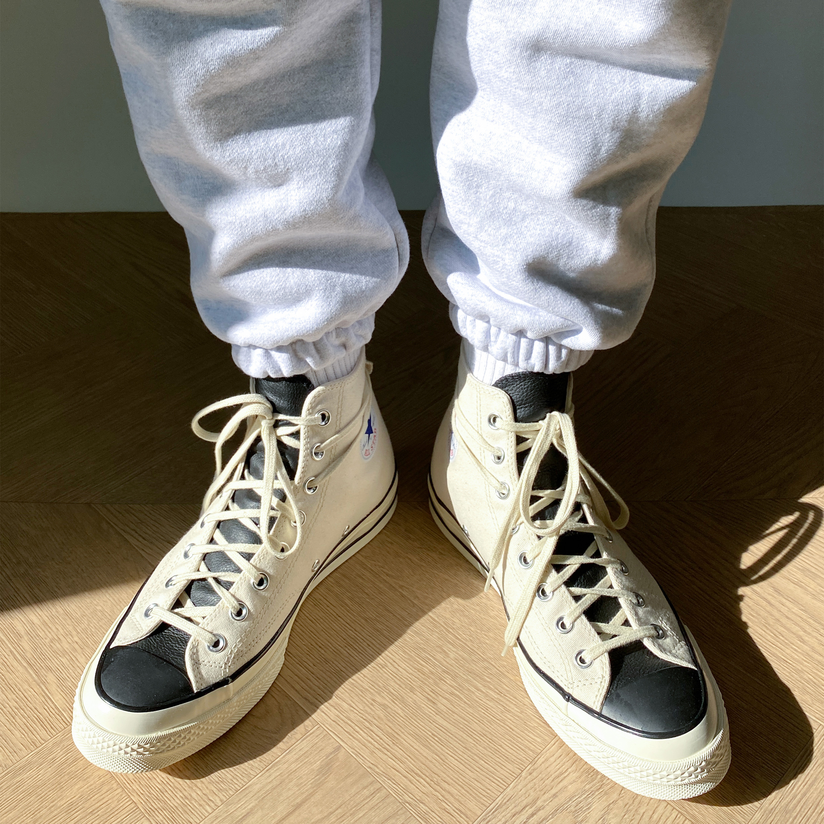 Converse x Fear of God Essentials Chuck 70 Hi Natural 2020 착용 스타일 - 5