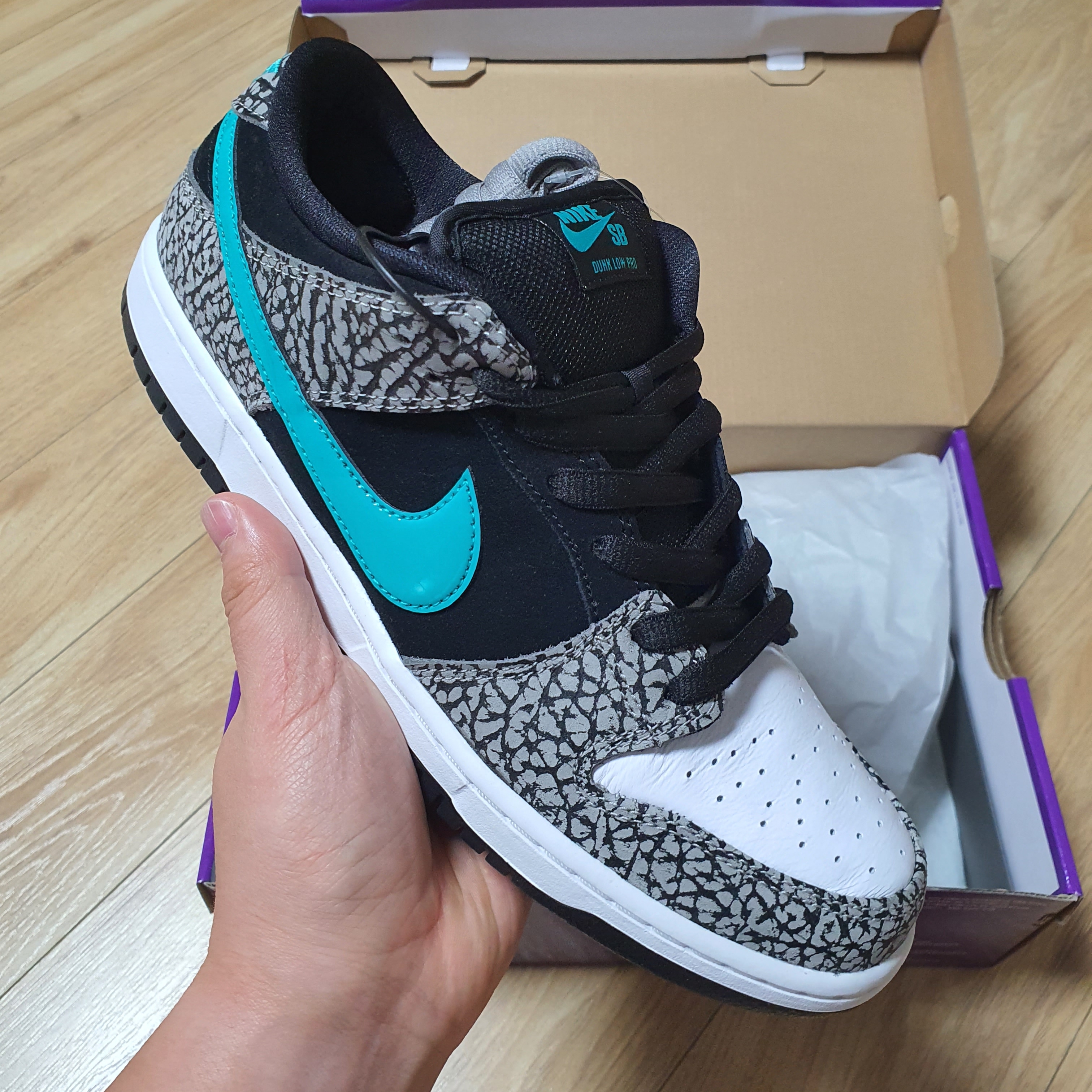 Nike SB Dunk Low Pro Clear Jade 착용 스타일 - 3