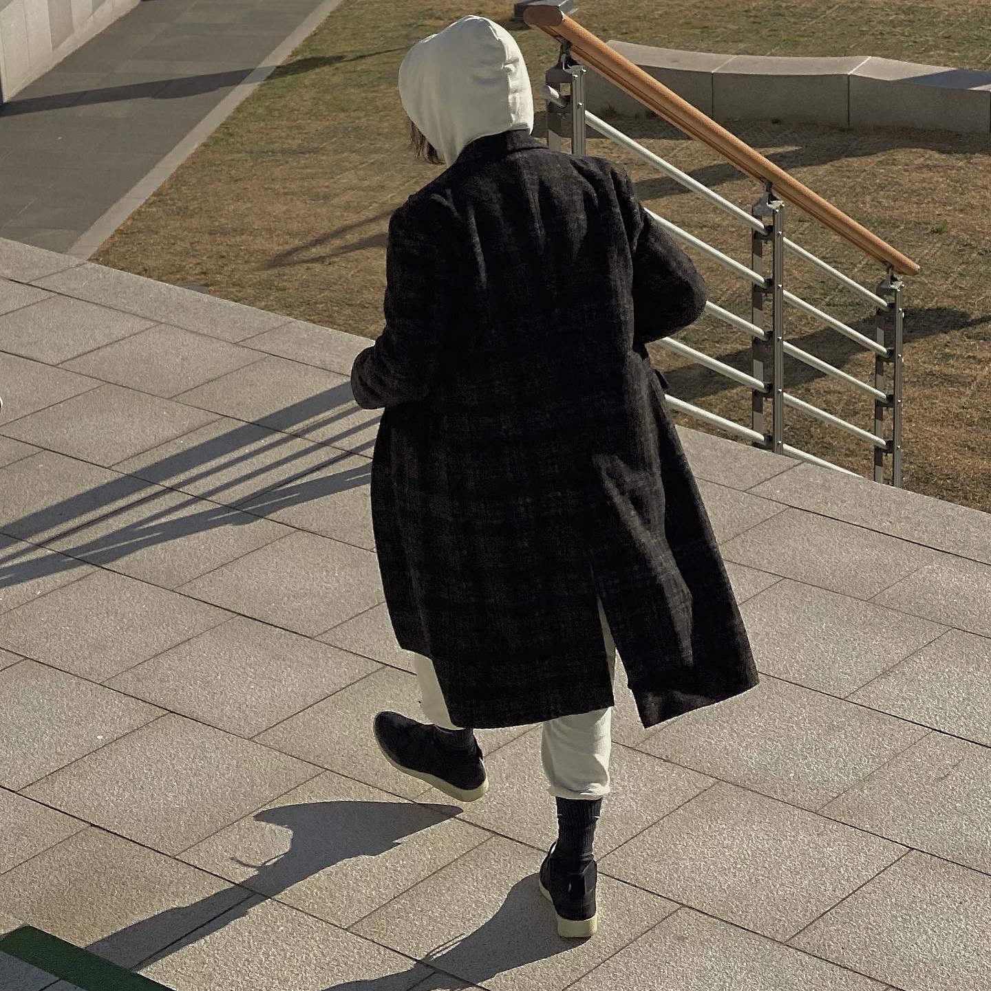 Nike x Fear of God Air Fear of God Raid Black 착용 스타일 - 2