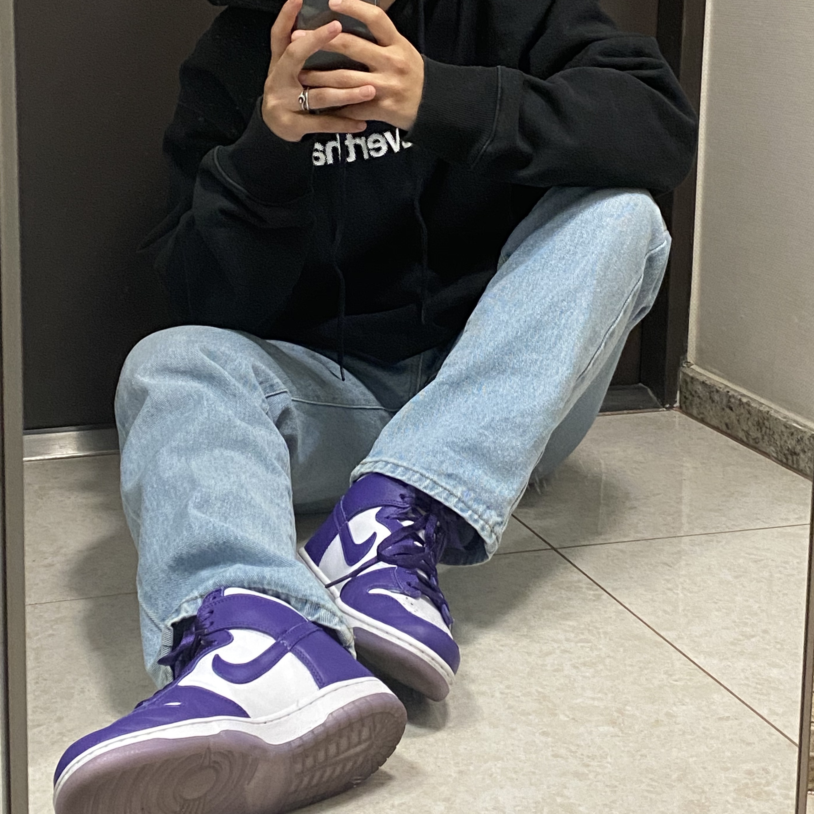 (W) Nike Dunk High SP Varsity Purple 착용 스타일 - 1