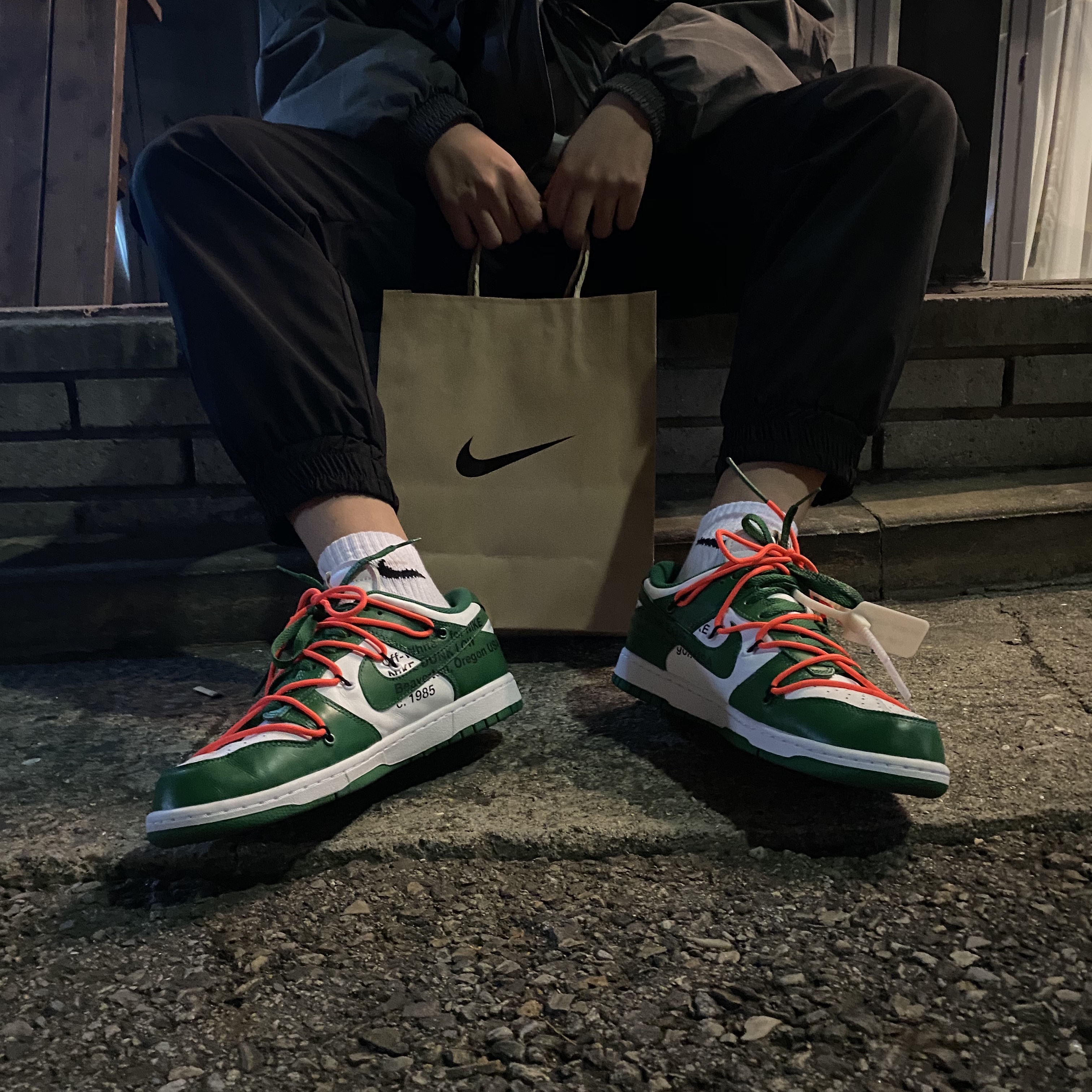 Nike x Off-White Dunk Low Pine Green 착용 스타일