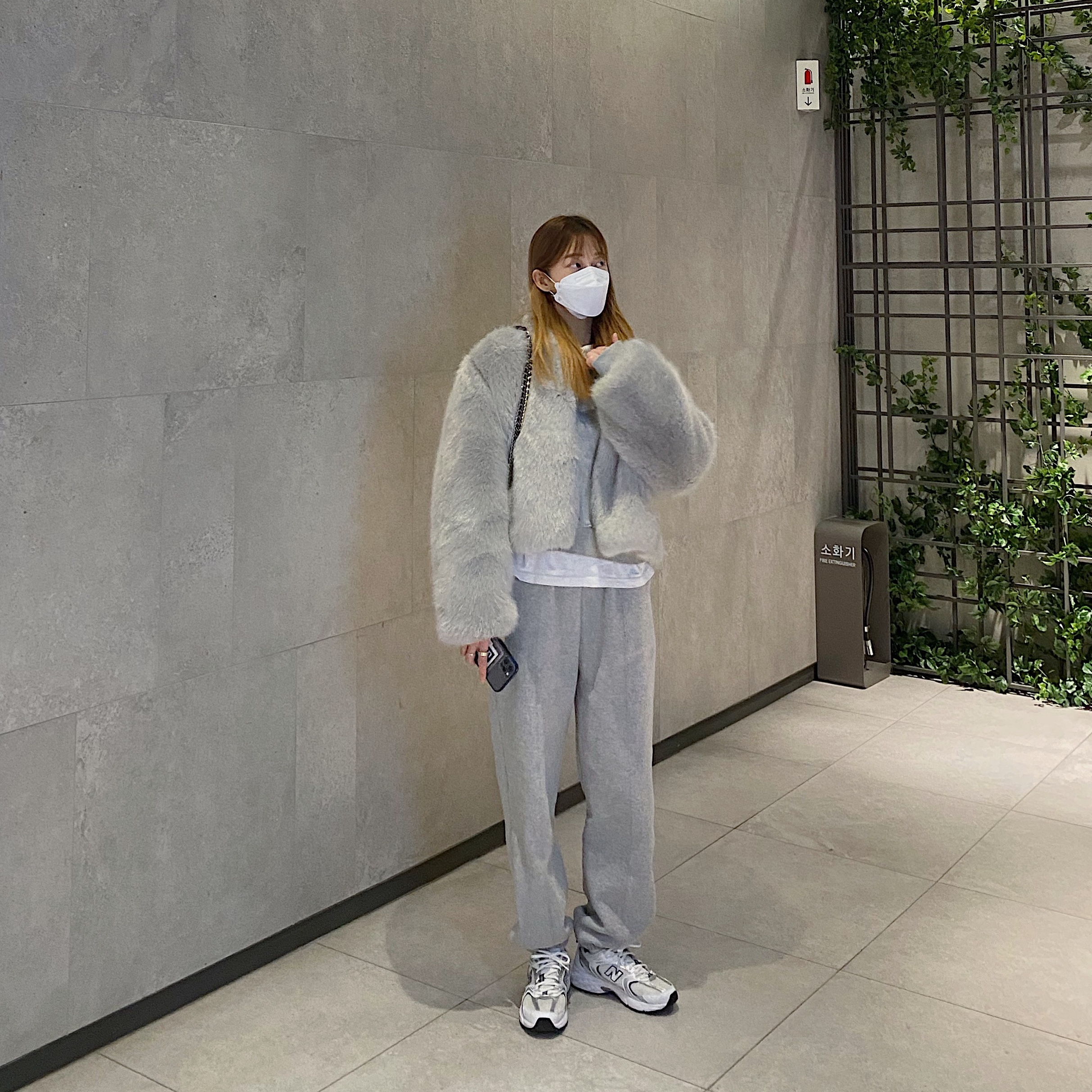 New Balance 530 White 착용 스타일 - 1
