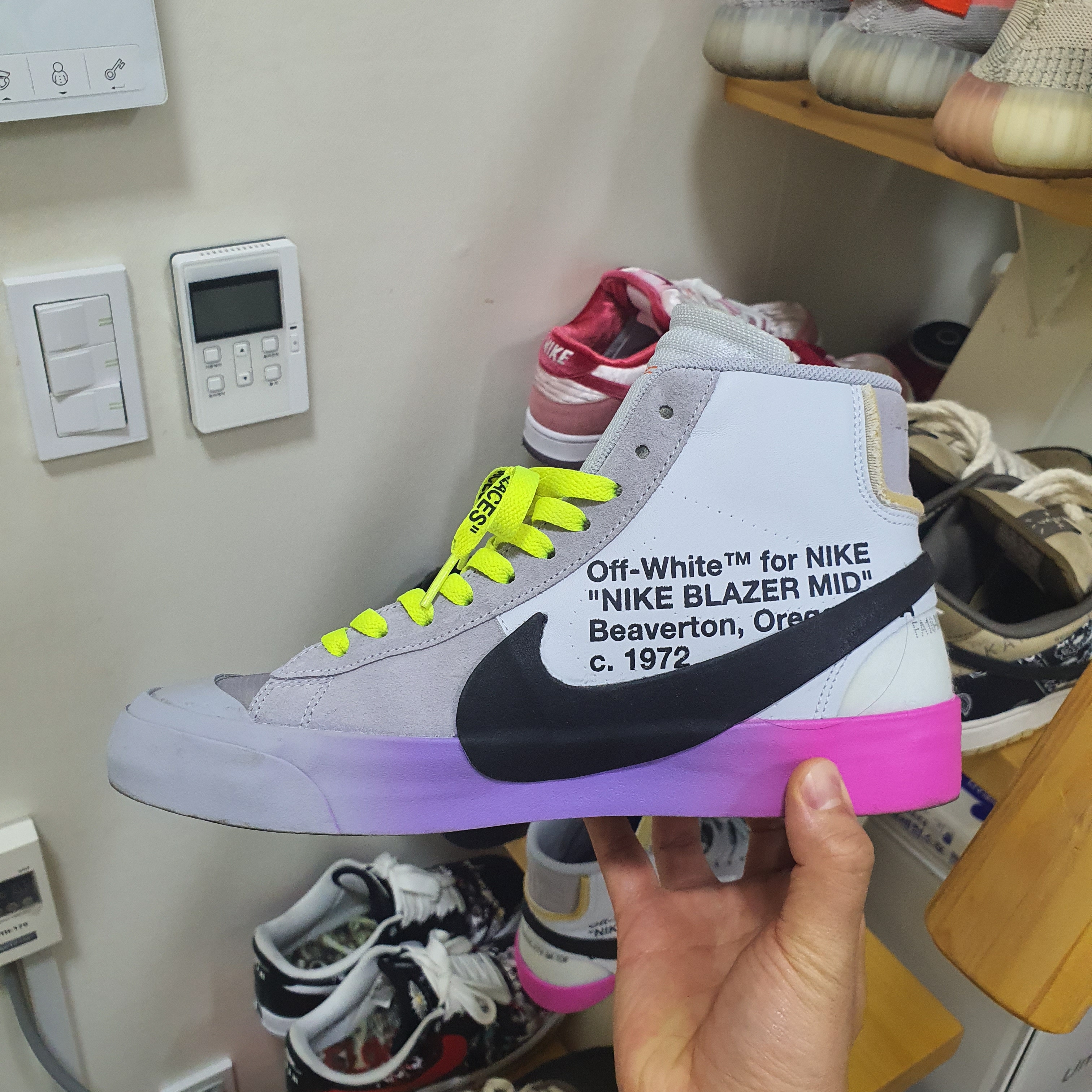 Nike x Off-White Blazer Mid Wolf Grey Serena Queen 착용 스타일