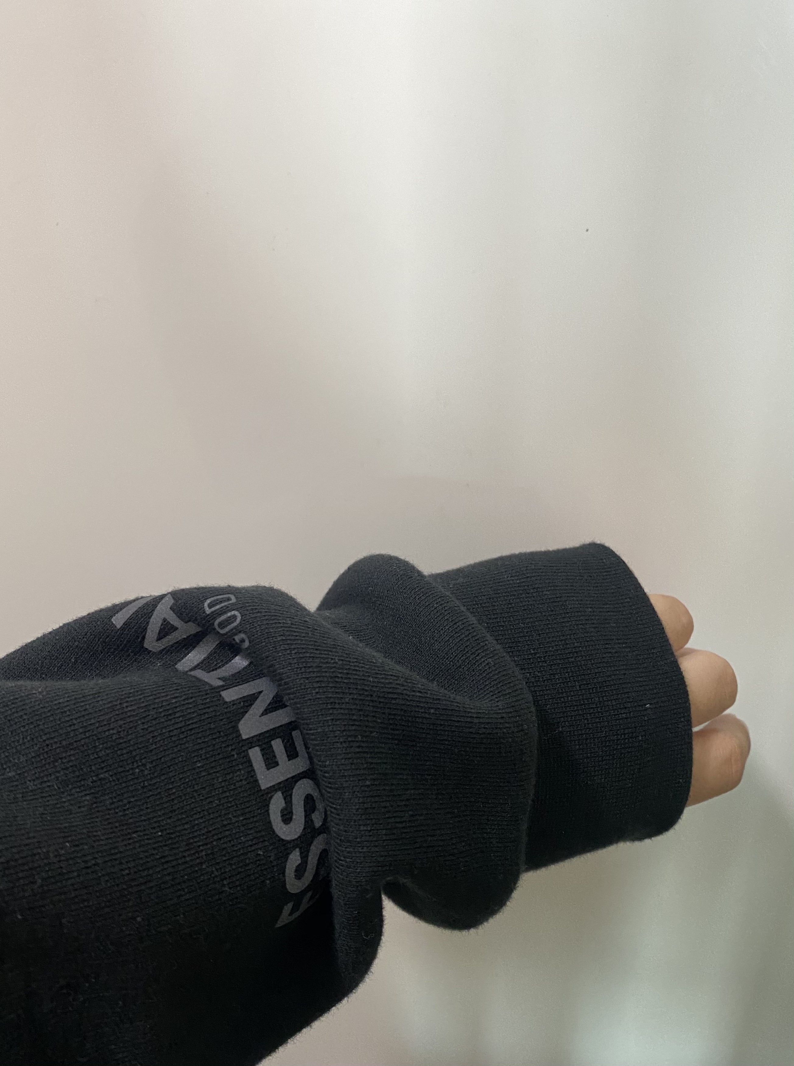 Essentials 3D Silicon Applique Pullover Hoodie Dark Slate/Black 2020 착용 스타일 - 2