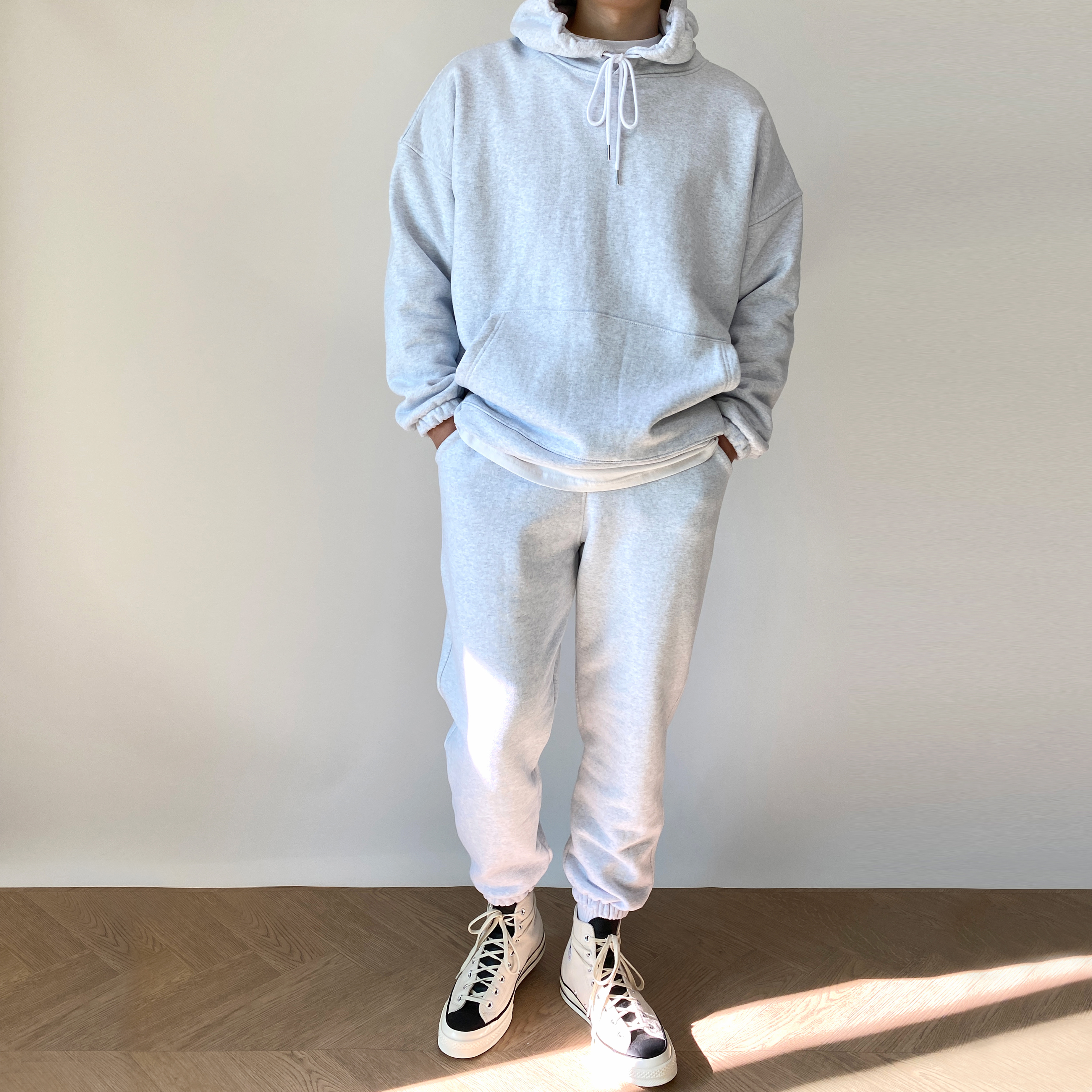 Converse x Fear of God Essentials Chuck 70 Hi Natural 2020 착용 스타일 - 2