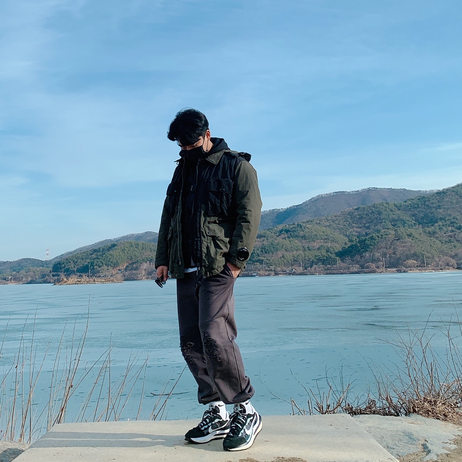 Nike x Sacai VaporWaffle Black White 착용 스타일