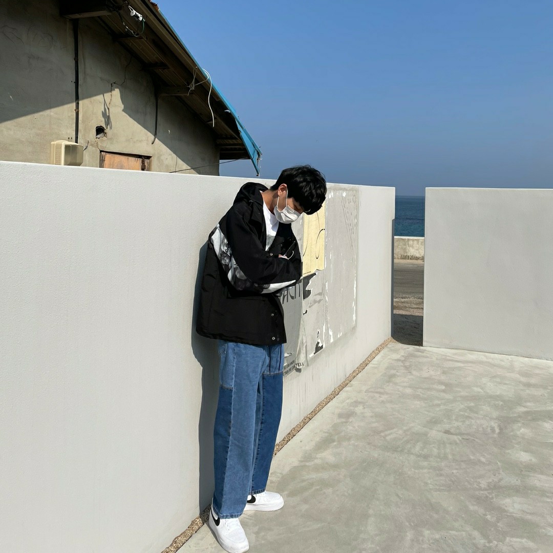 Nike Air Force 1 '07 White Black 착용 스타일 - 1