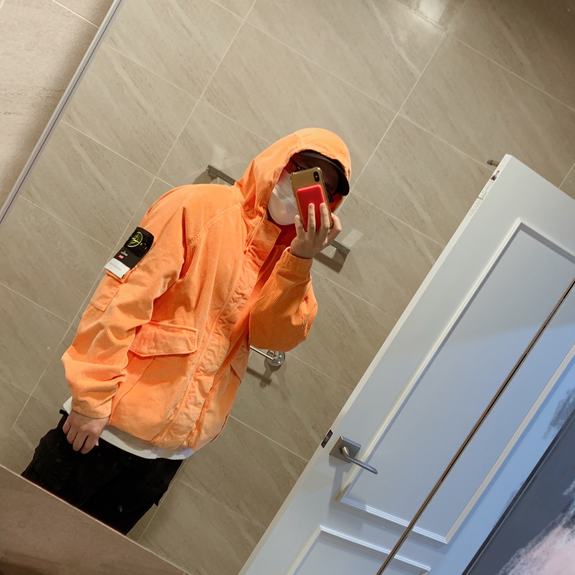 Supreme x Stone Island Corduroy Jacket Orange - 20FW, Supreme x Stone Island Painted Camo Nylon 6-Panel Black - 20FW 착용 스타일 - 2