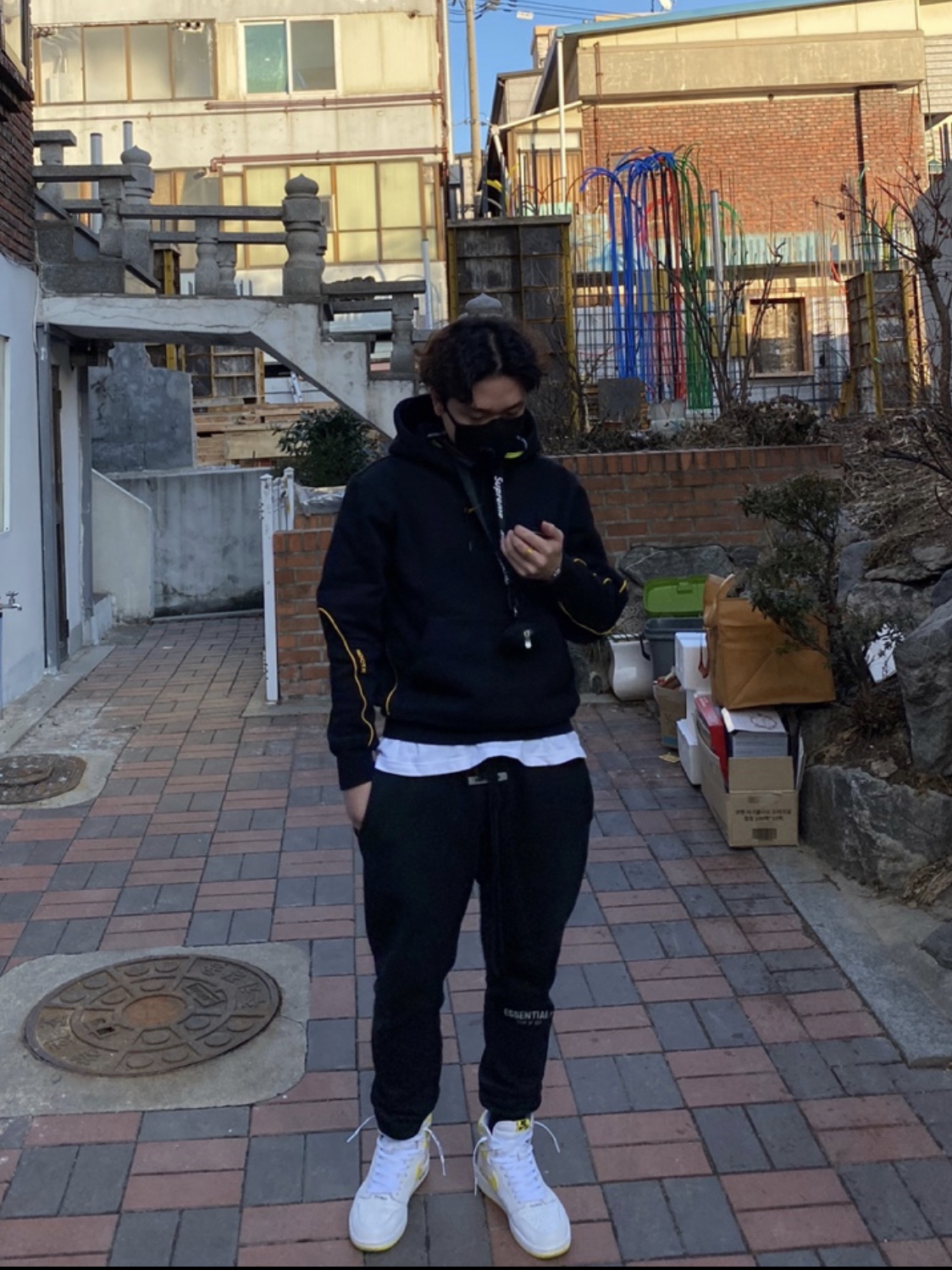 Jordan 1 Retro High OG First Class Flight, Essentials Sweatpants Dark Slate/Black 2020 착용 스타일