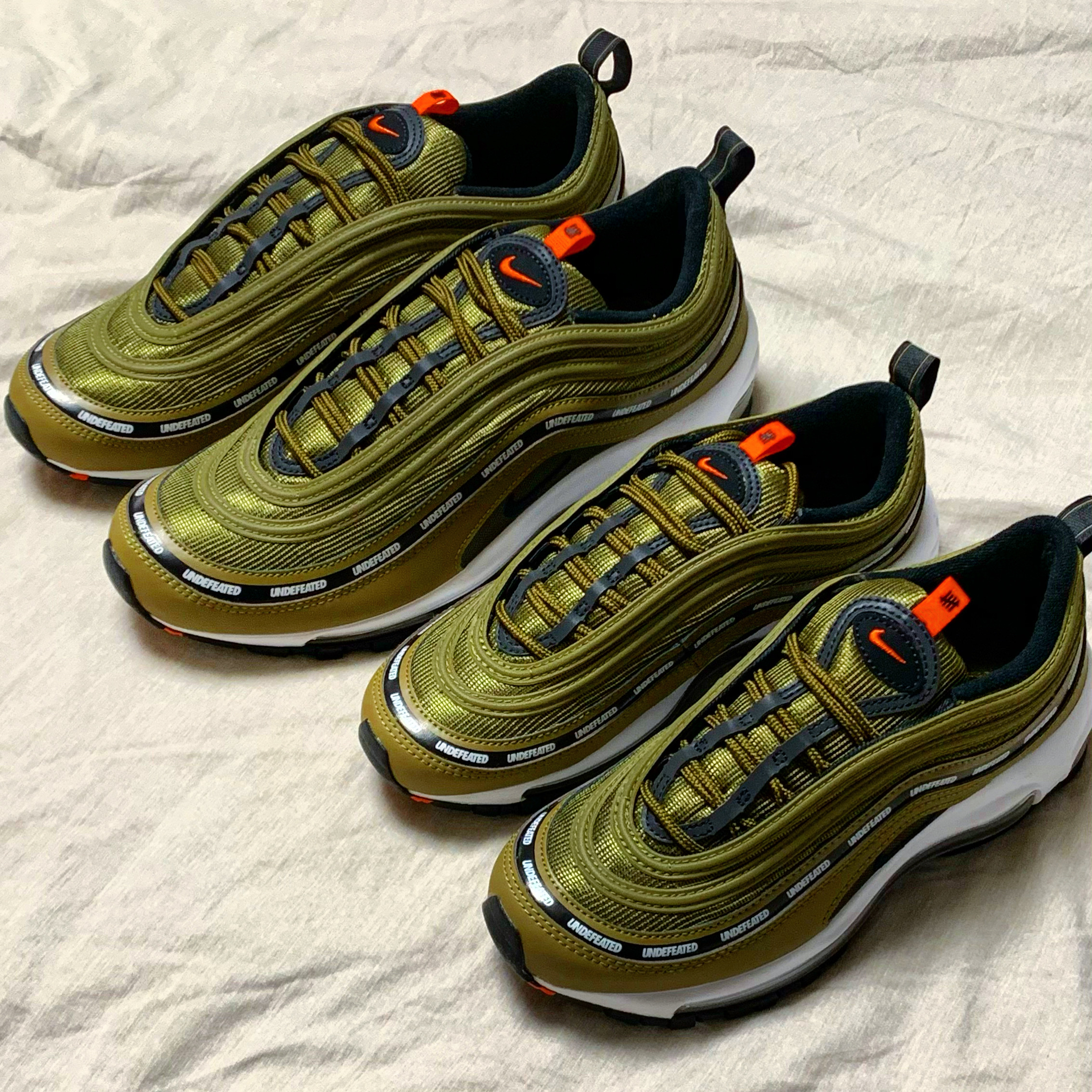 Nike x Undefeated Air Max 97 Militia Green 착용 스타일