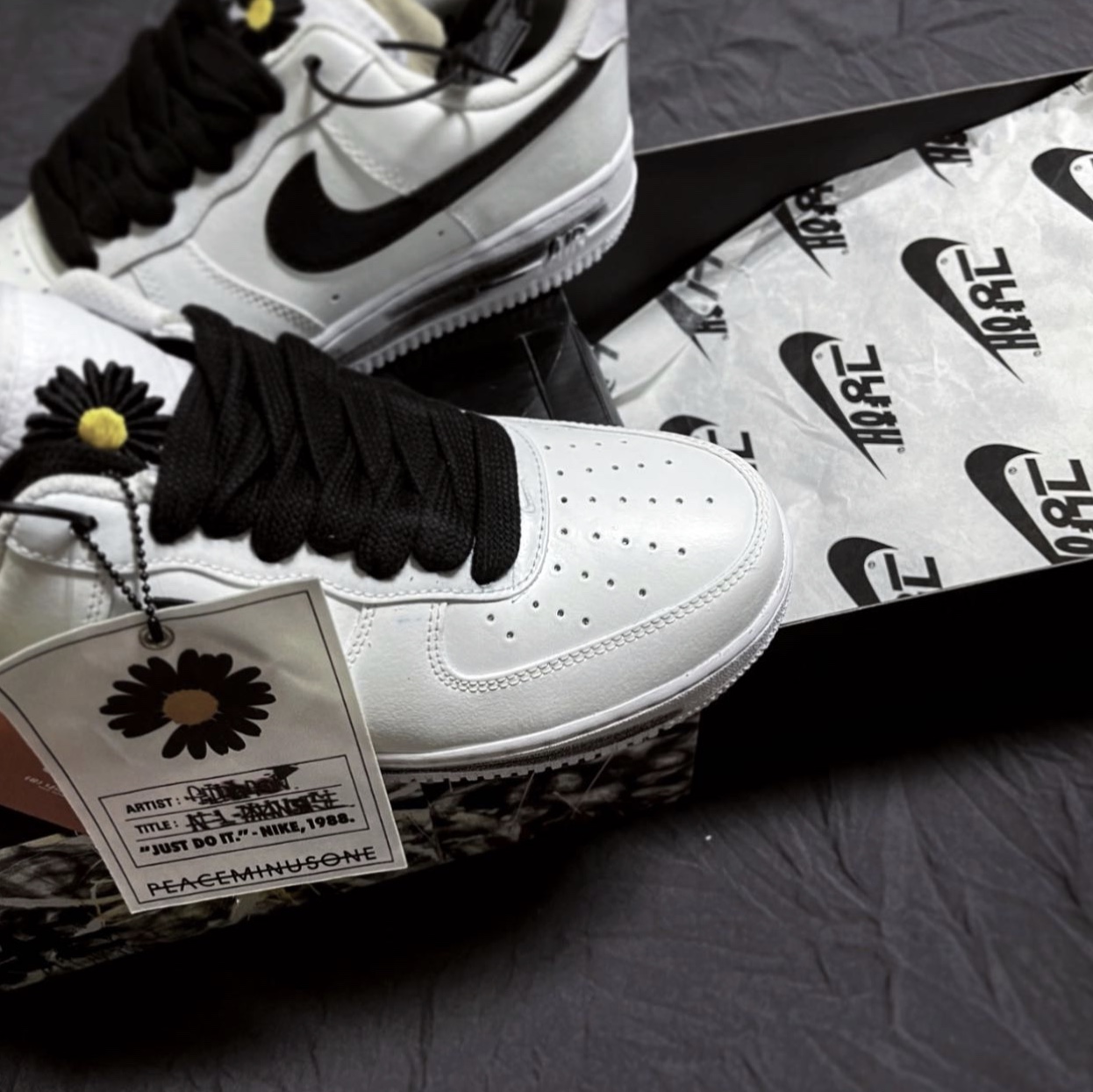 Nike x Peaceminusone Air Force 1 Low Para-Noise 2.0 착용 스타일