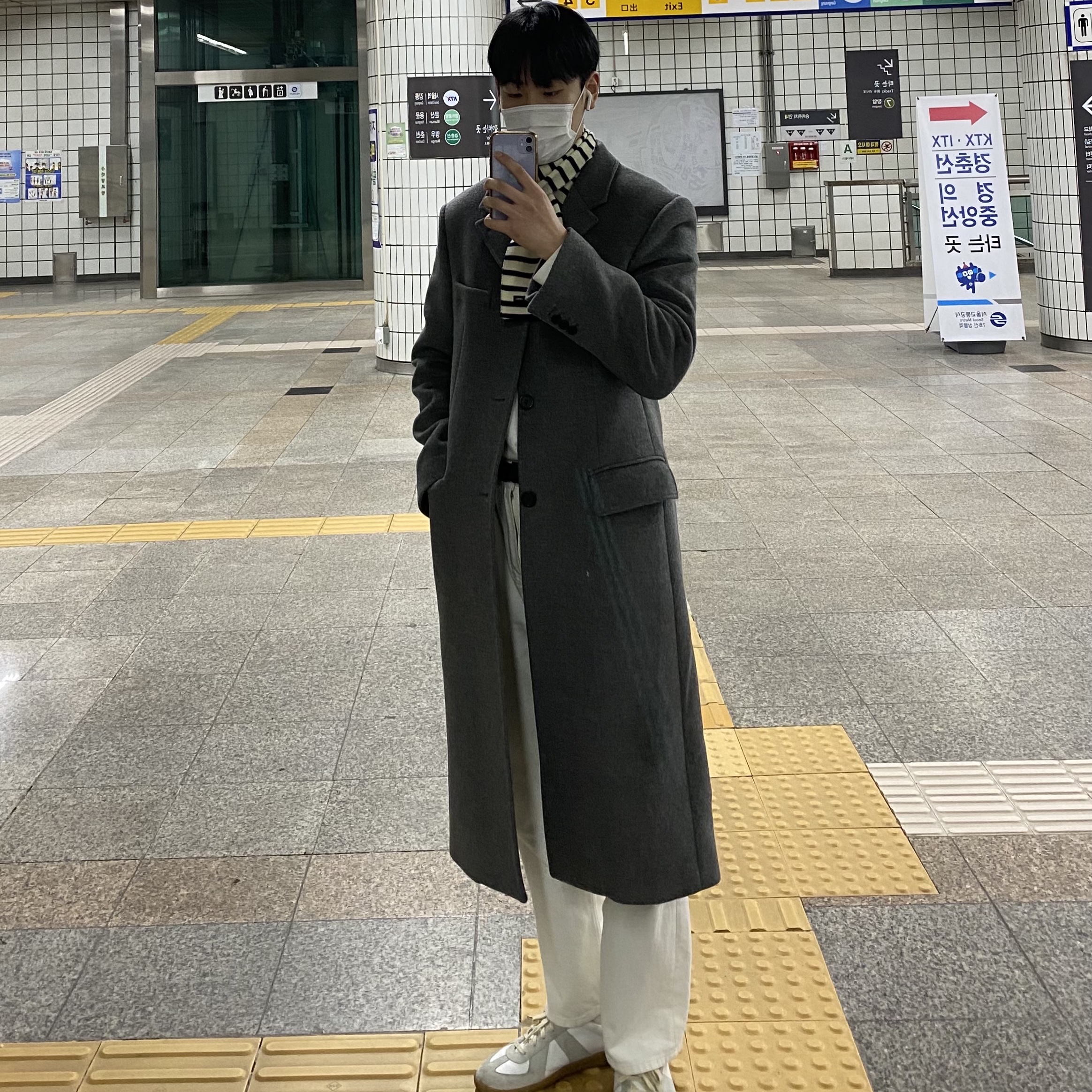 (W) Maison Margiela Calfskin Replica Sneakers White 착용 스타일
