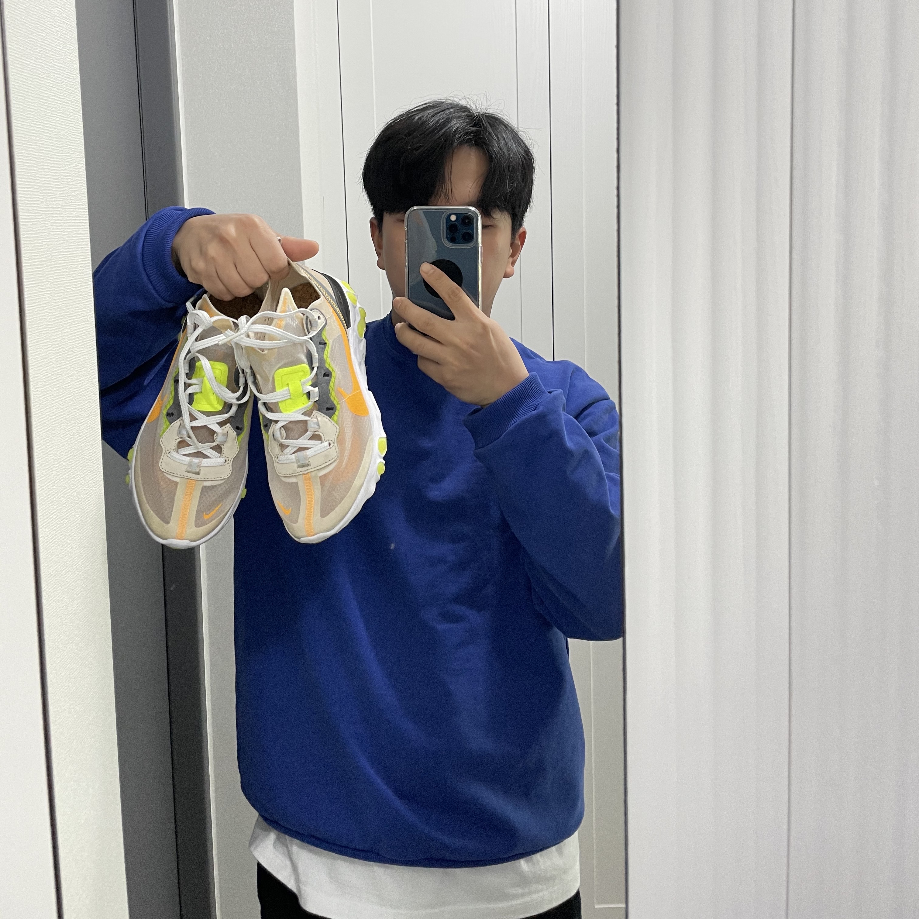 Nike React Element 87 Light Orewood Brown 착용 스타일