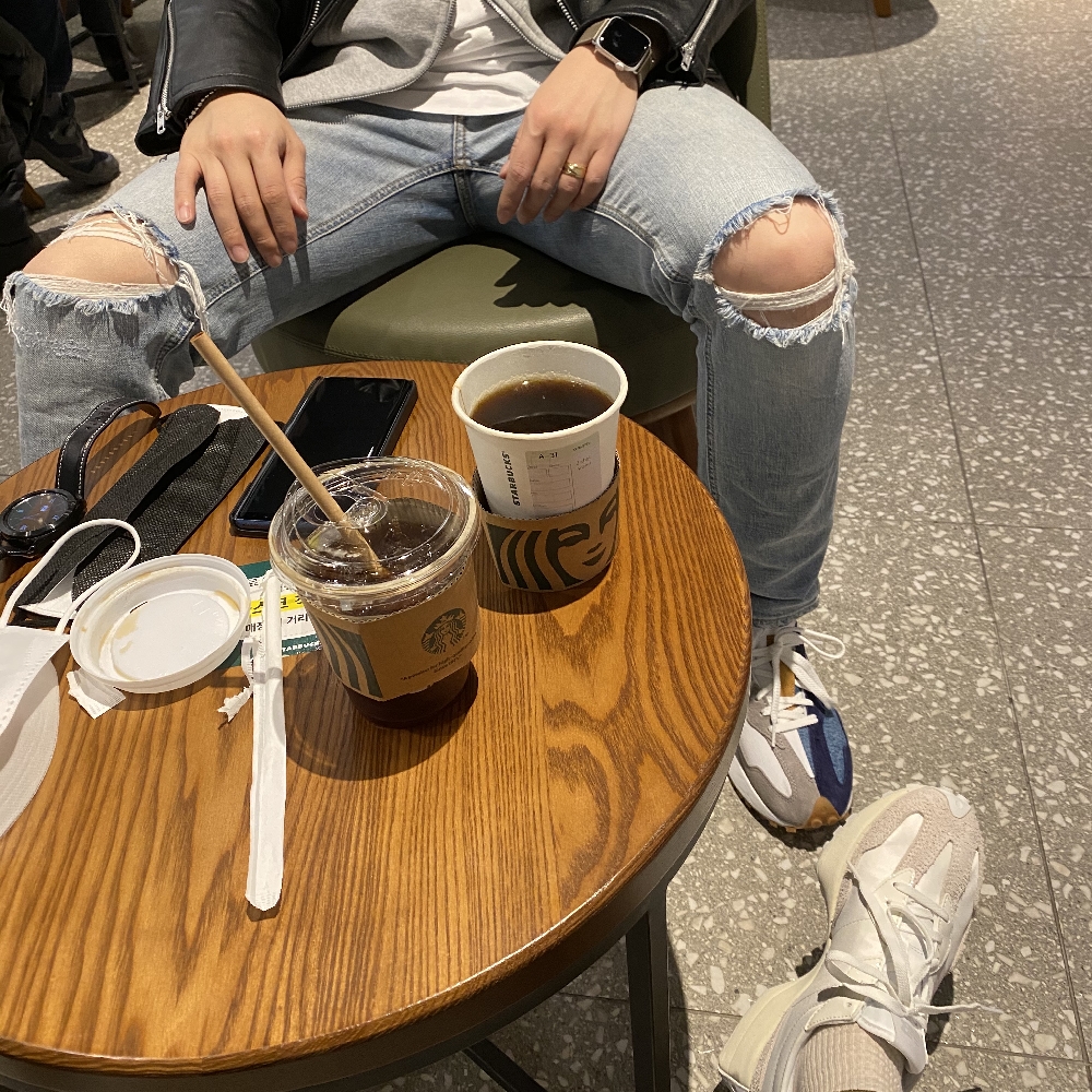 KREAM 프로필 이미지