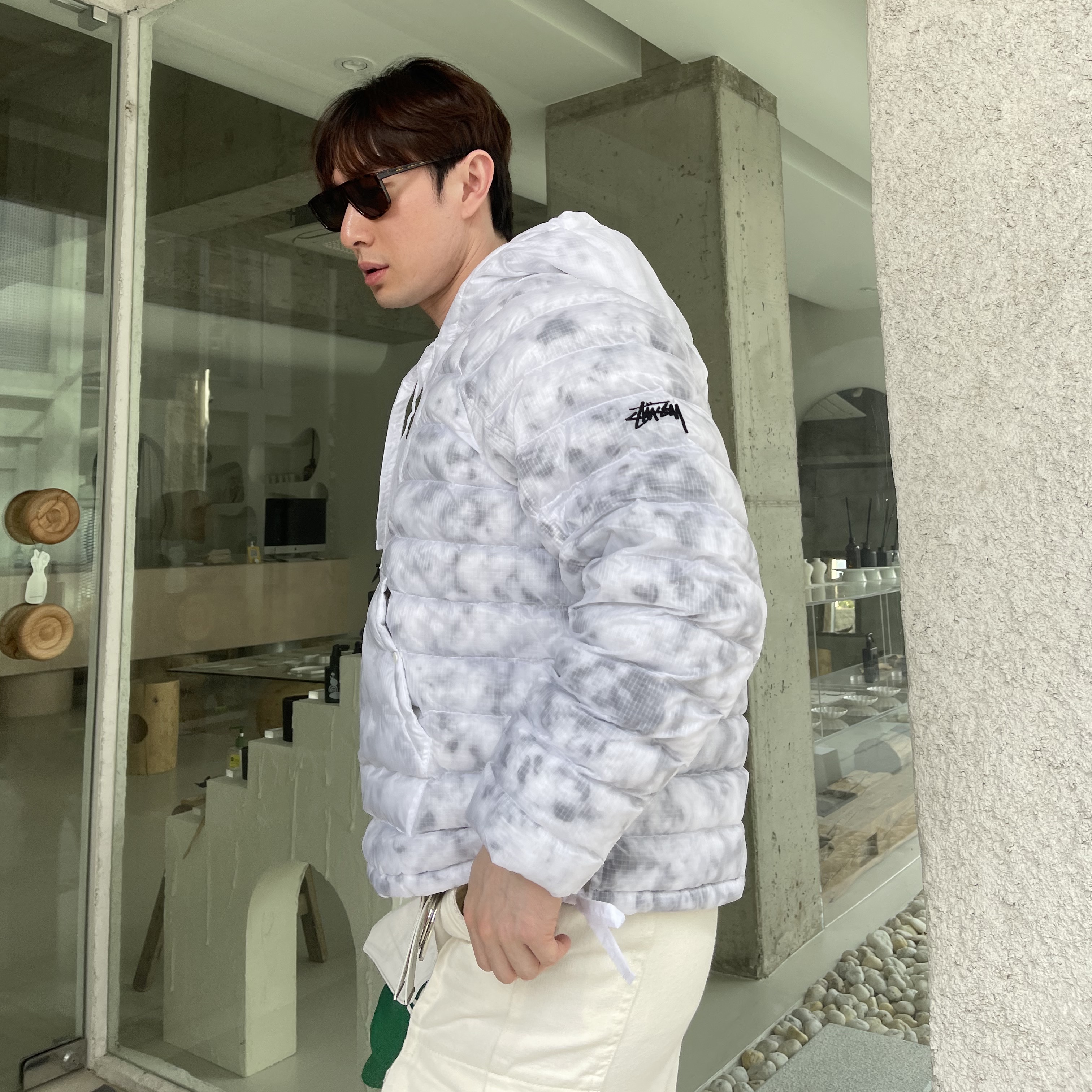 Nike x Stussy Insultd Jacket White Gorge Green - Asia 착용 스타일 - 1