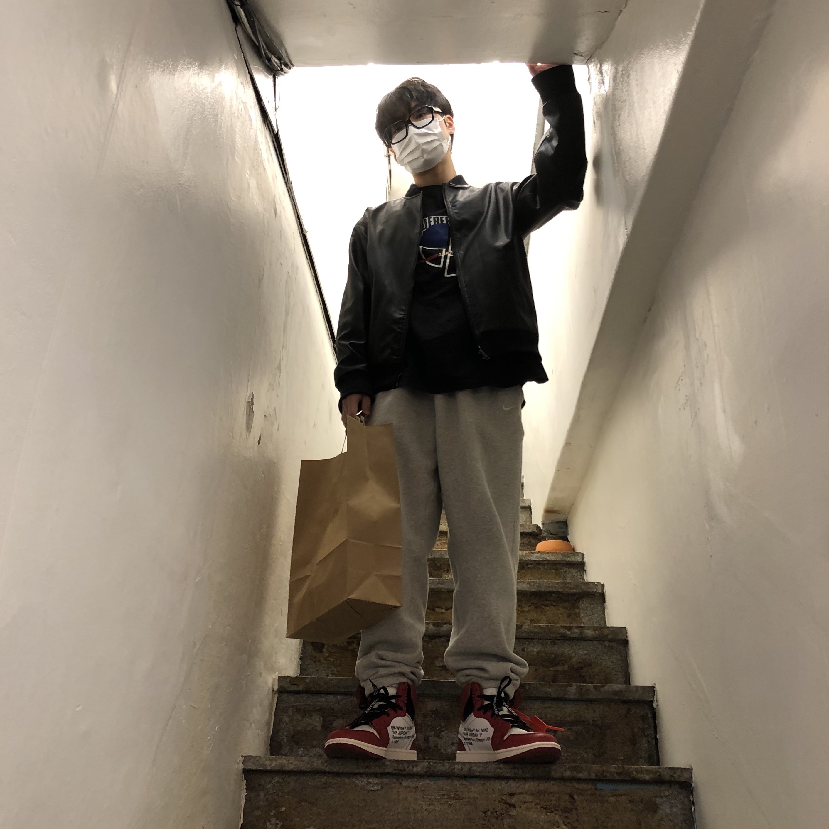 Jordan 1 x Off-White Retro High Chicago The Ten 착용 스타일
