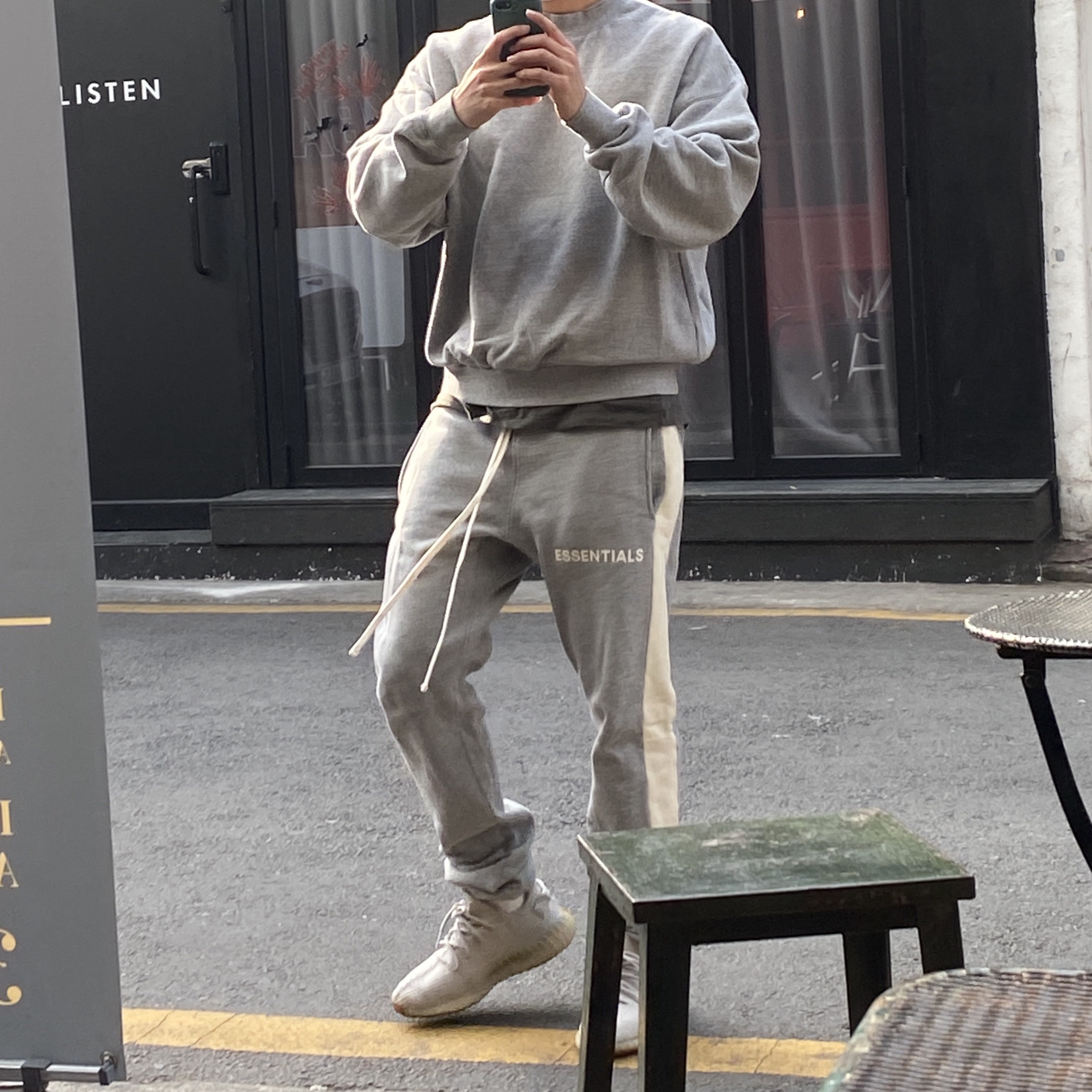 Adidas Yeezy Boost 350 V2 Sesame 2018 착용 스타일