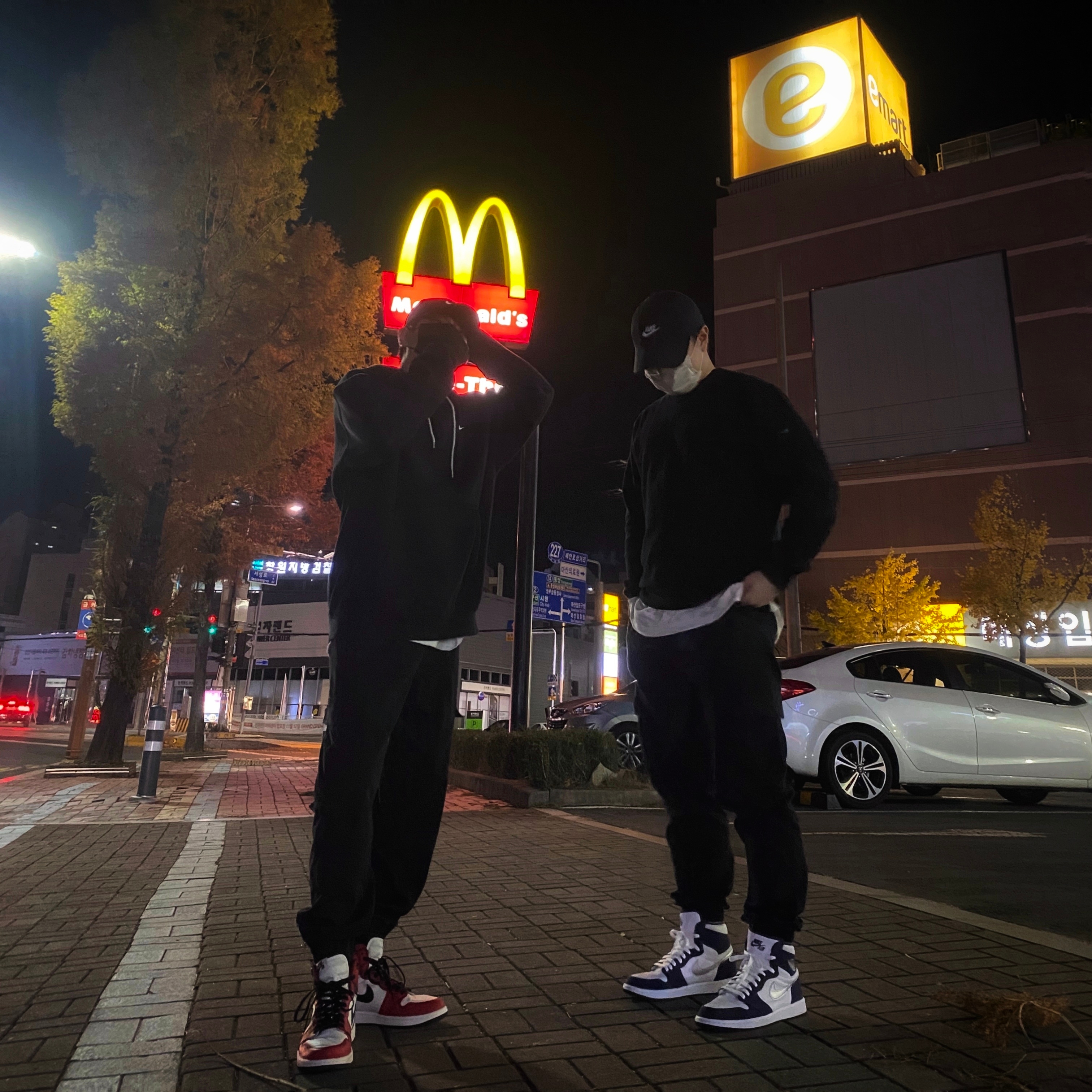 Jordan 1 Retro High OG Defiant SB LA to Chicago, Jordan 1 Retro High OG CO.JP Midnight Navy 착용 스타일